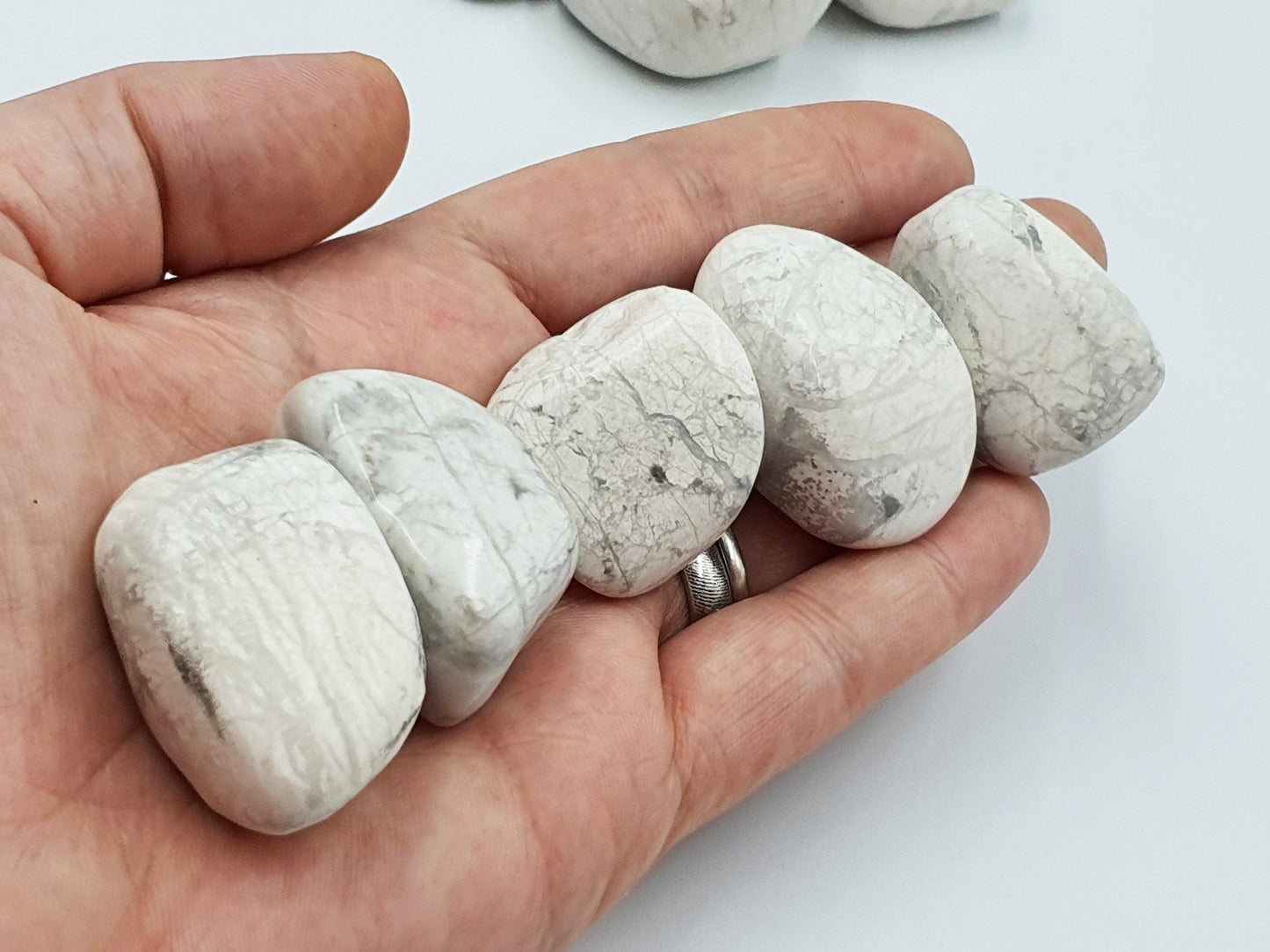 White Howlite Crystal Tumbles - 3 to 4cm approx