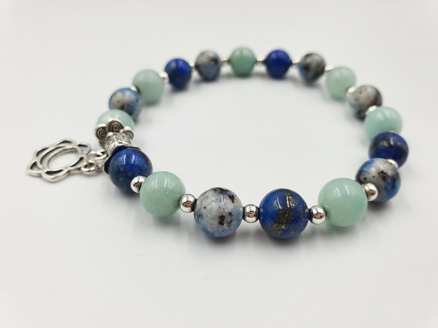 Calming the Mind Crystal Healing Bracelet with Chakra Charm (Lapis Lazuli, Caribbean Calcite and K2)