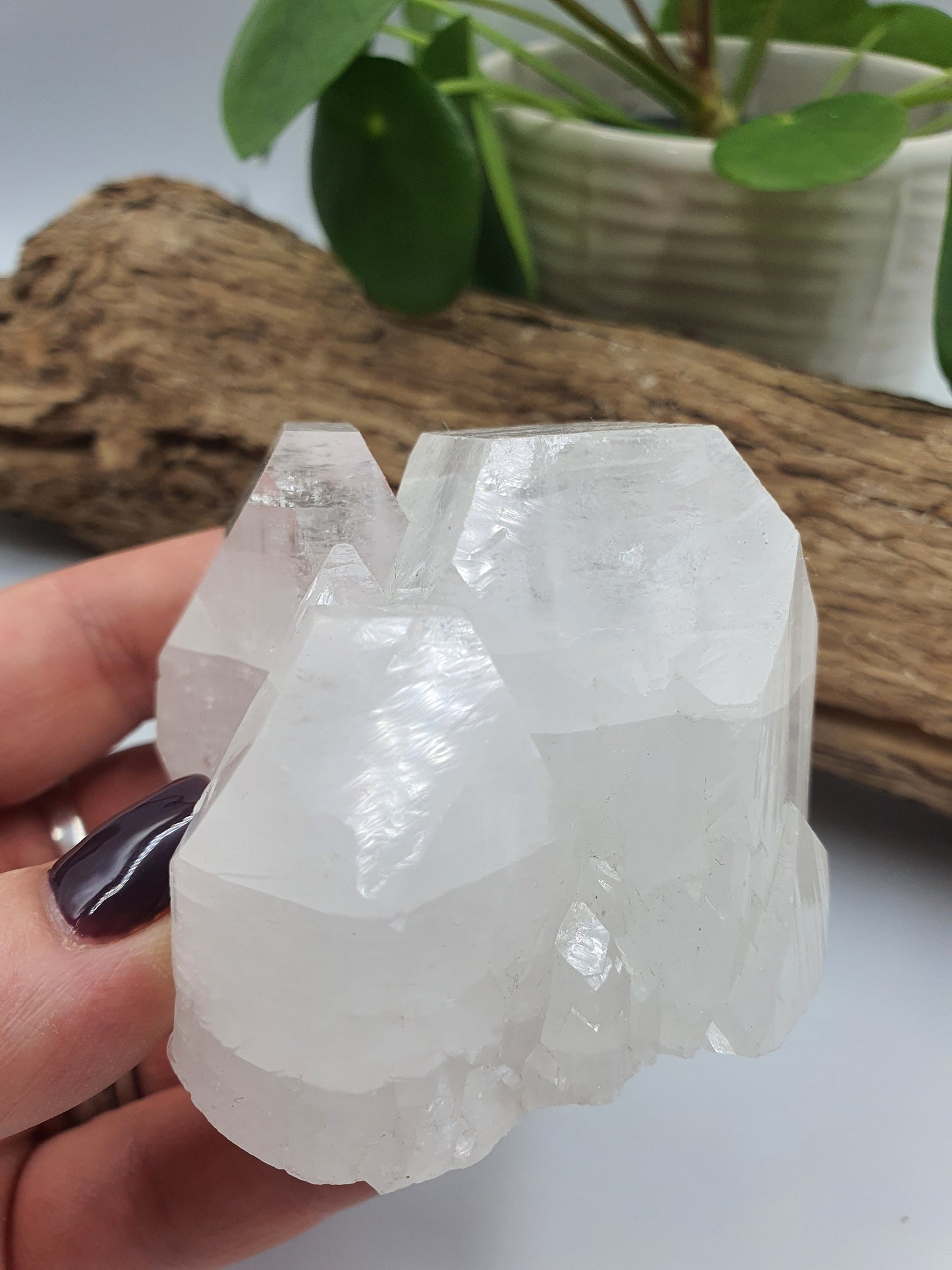 White Calcite Specimen - Natural Raw Crystal - Gemstone Cluster - 225g