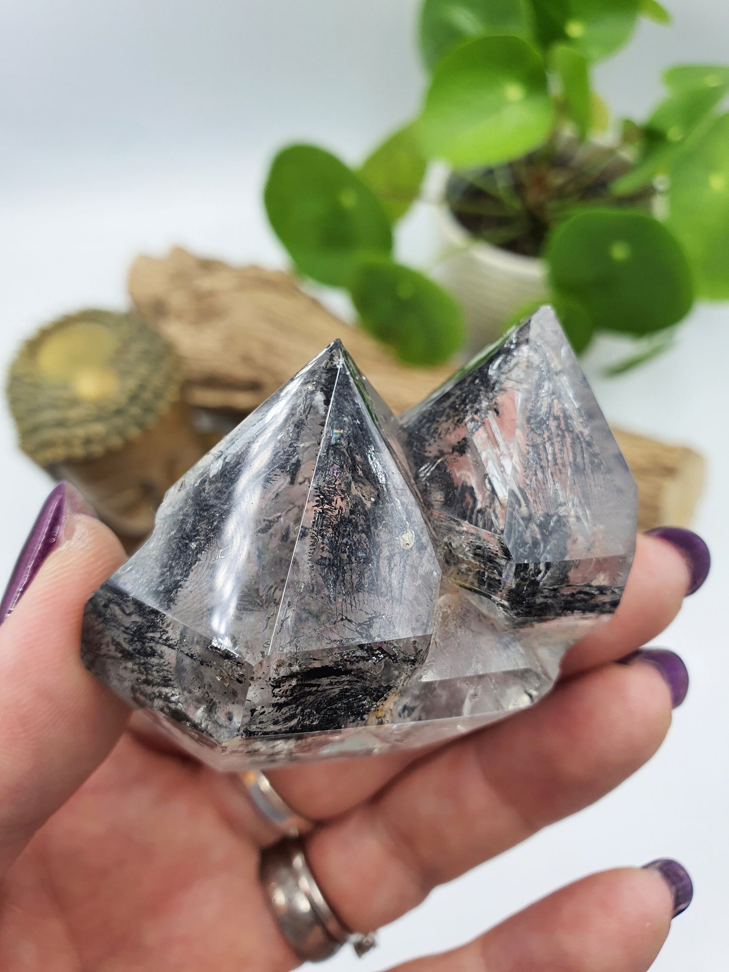 A Grade Herkimer Diamond Enhydro with moving bubble