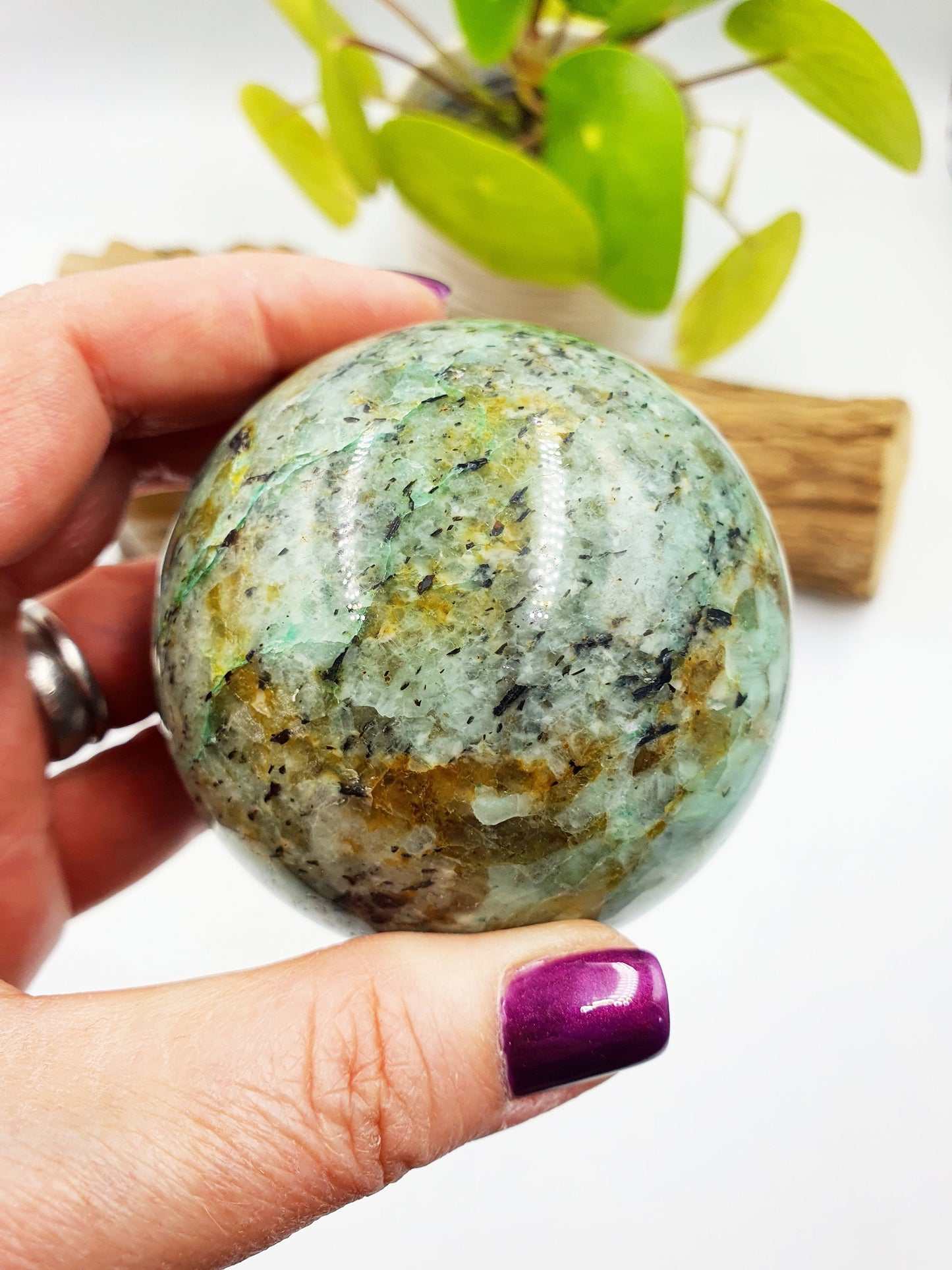 Large Quantum Quattro Sphere