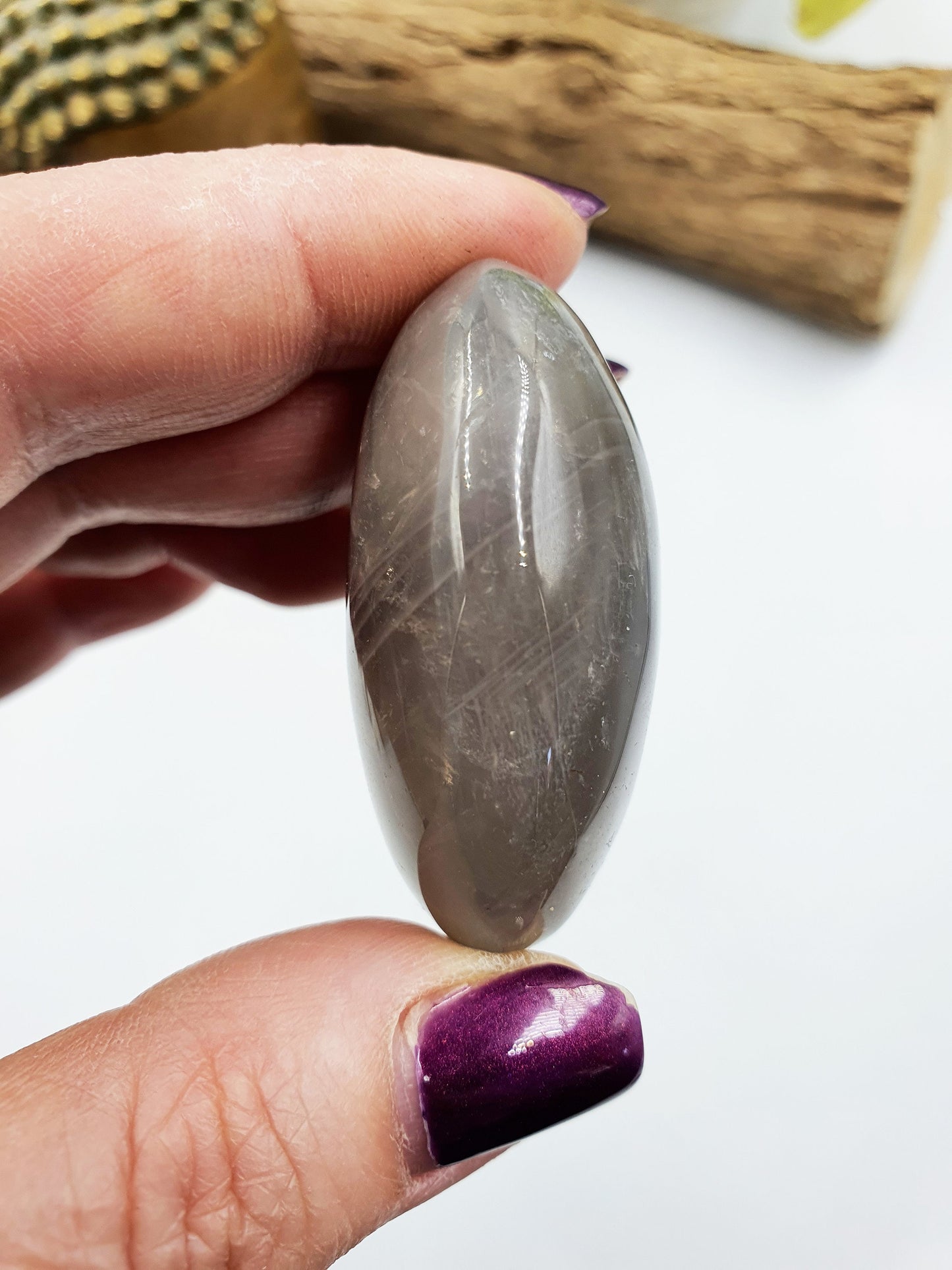 flashy Blue Rose Quartz Palm
