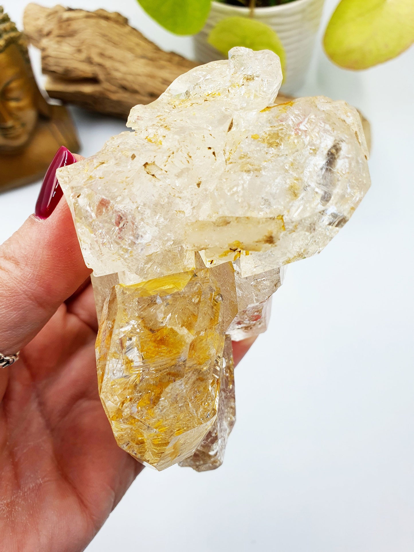Skeletal Quartz Specimen from Pakistan with moving carbon bubble and rainbow flashes