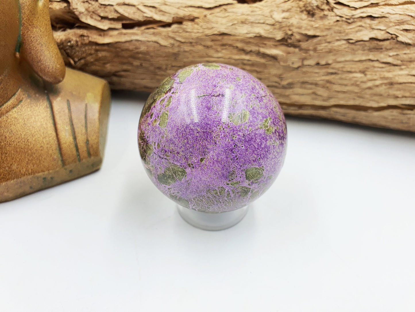 Stichtite Sphere