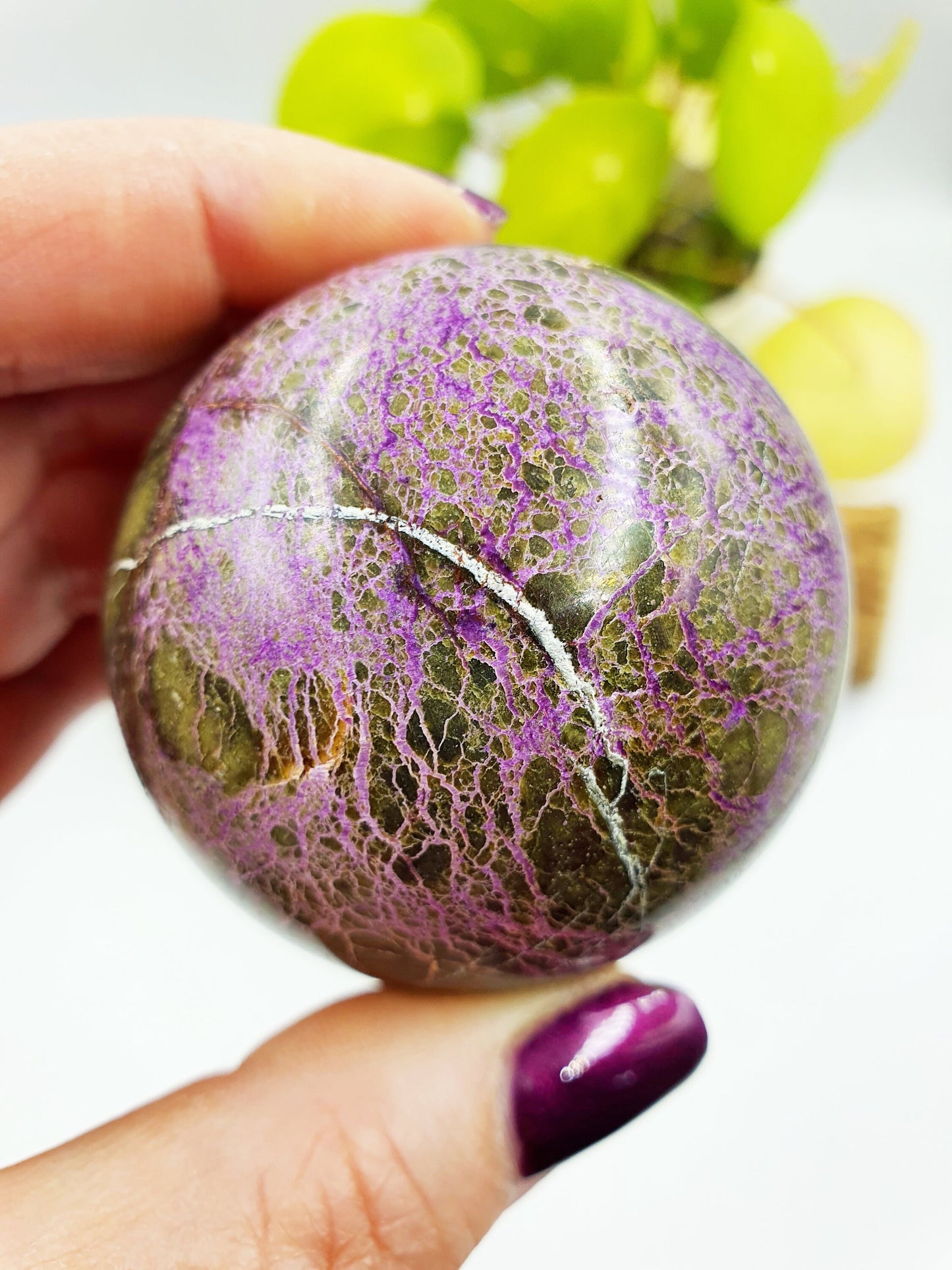 Stichtite Sphere