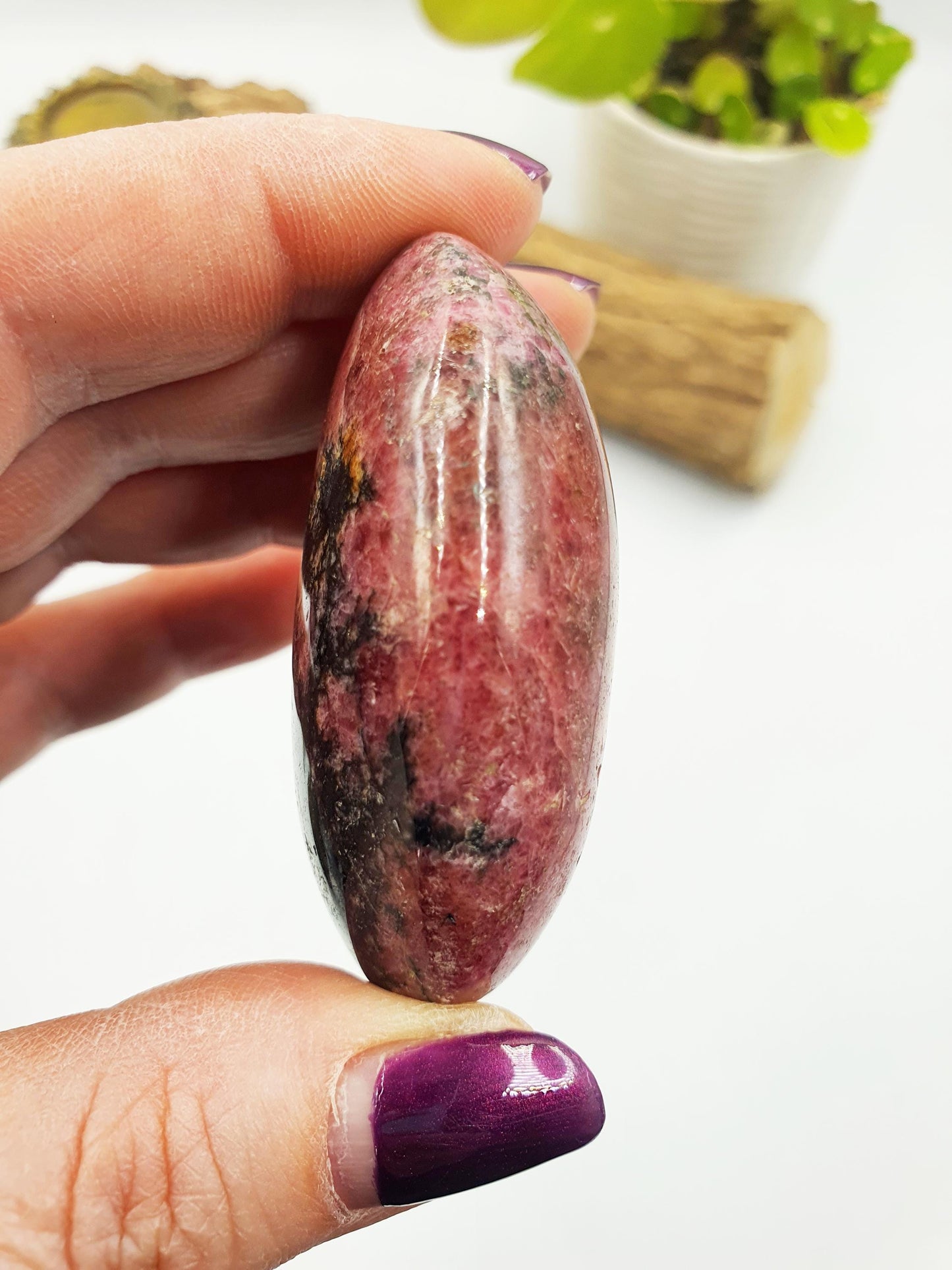 Rhodonite Palmstone