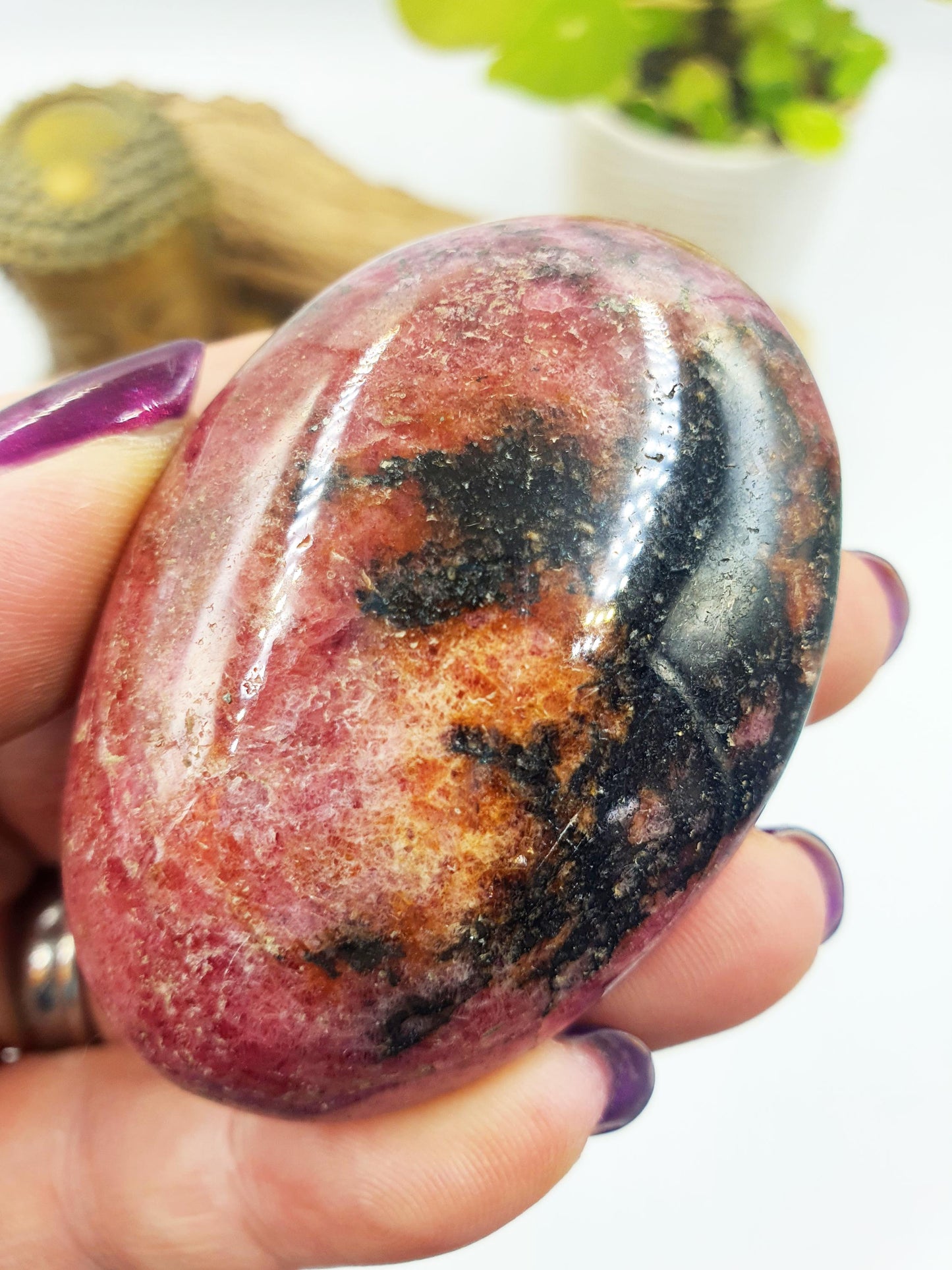 Rhodonite Palmstone