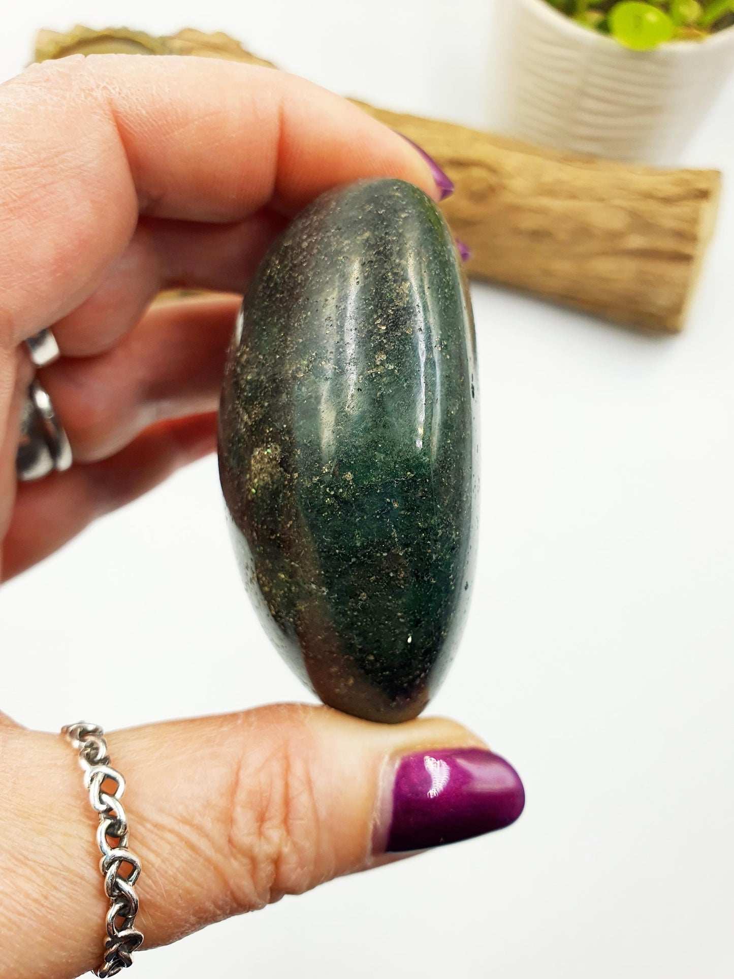 Large Green Fuchsite Palm