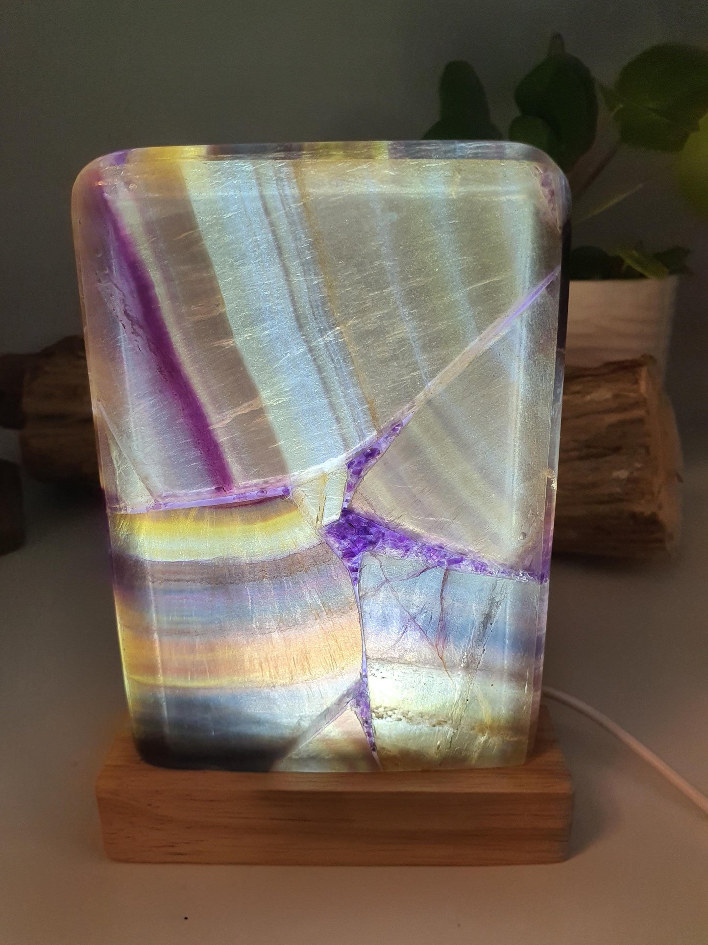 Fluorite Lamp with USB light stand