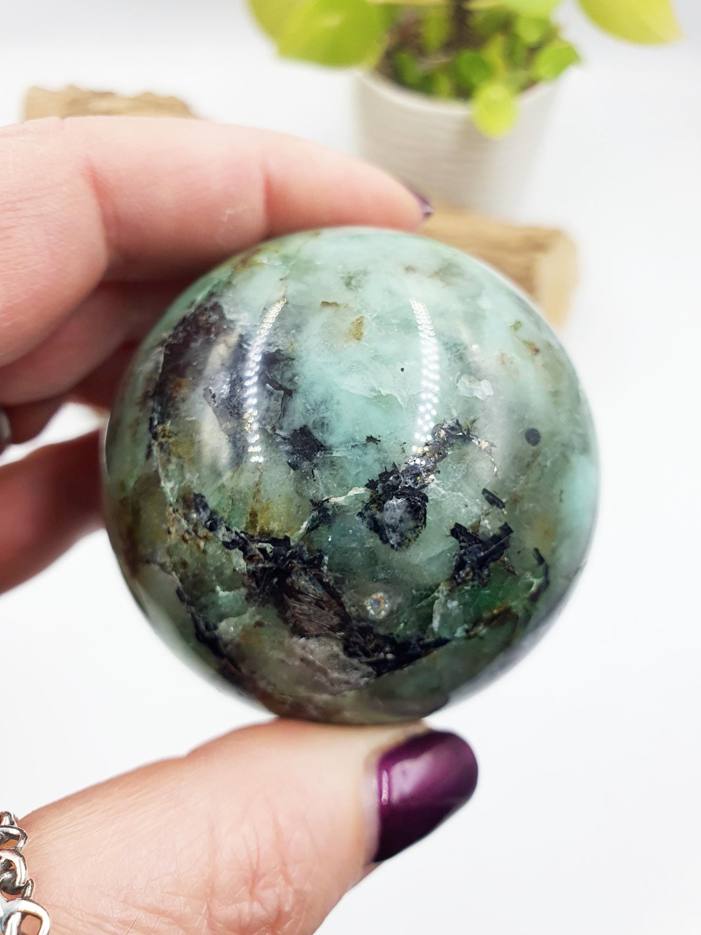 Quantum Quattro Sphere