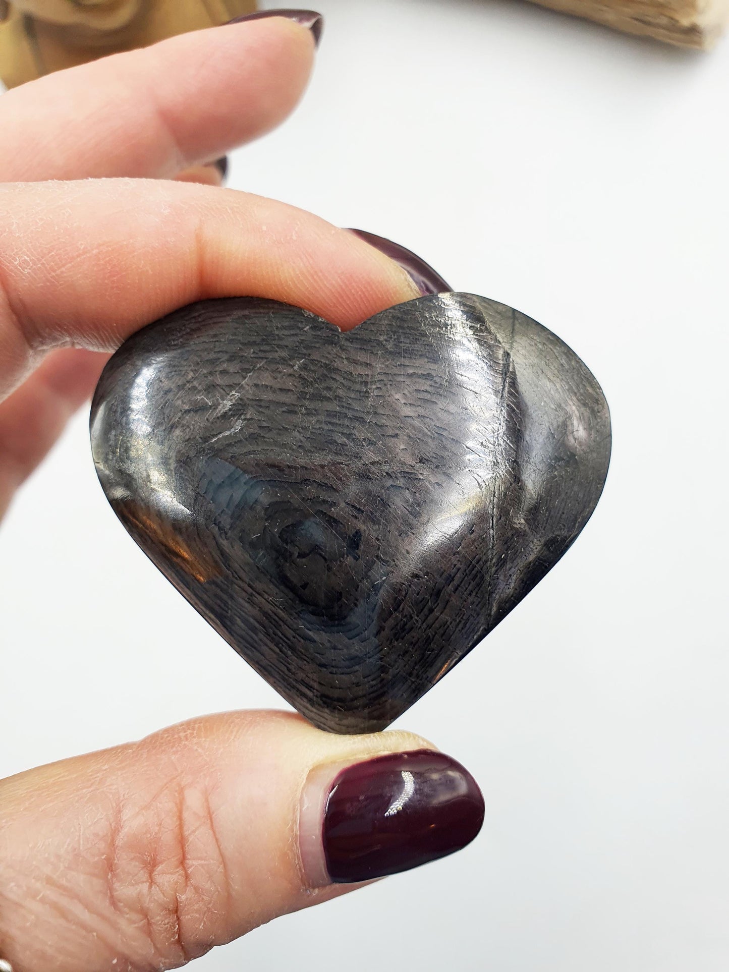Hypersthene Puff Heart
