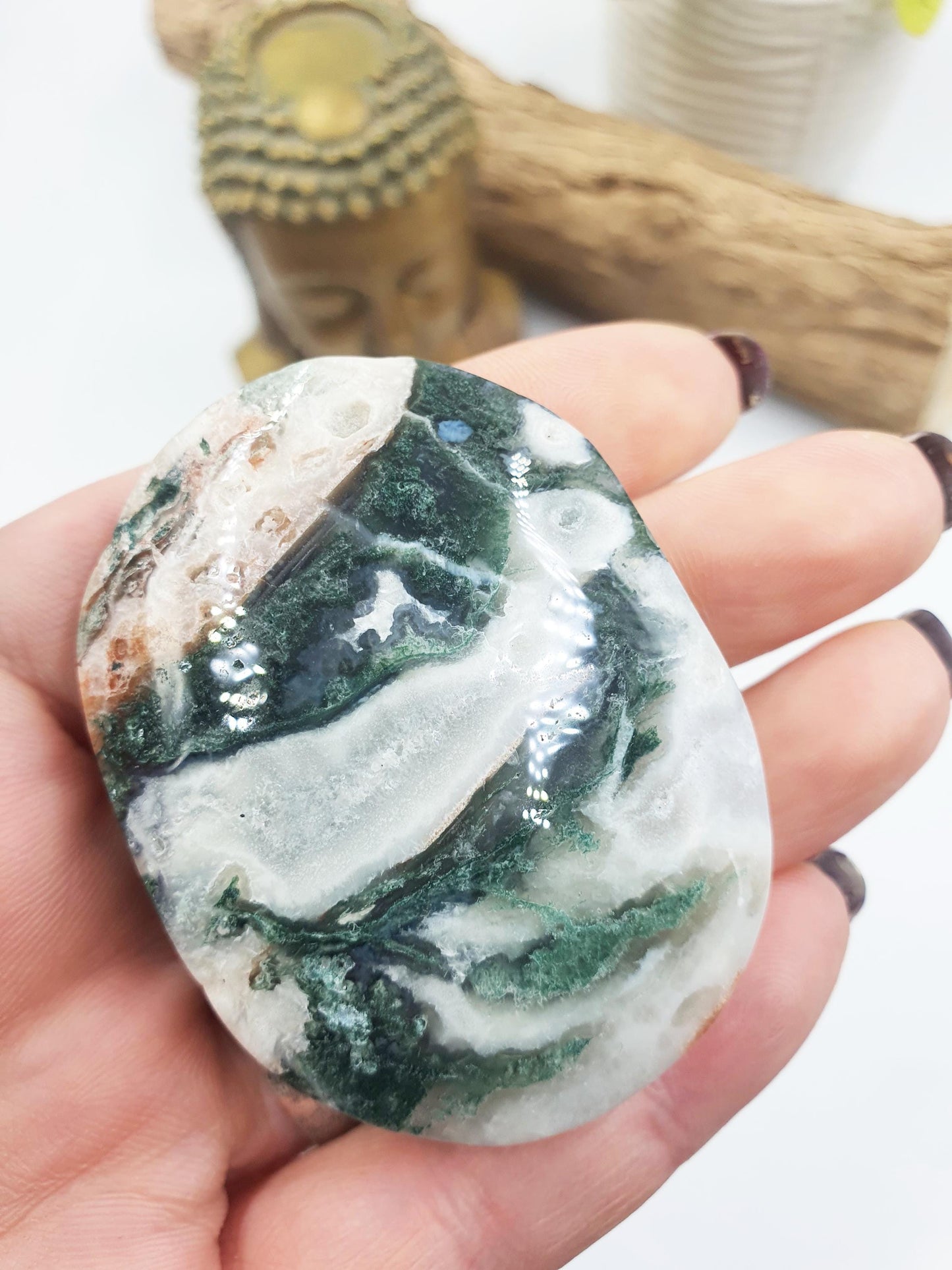 Drusy Moss Agate Palm