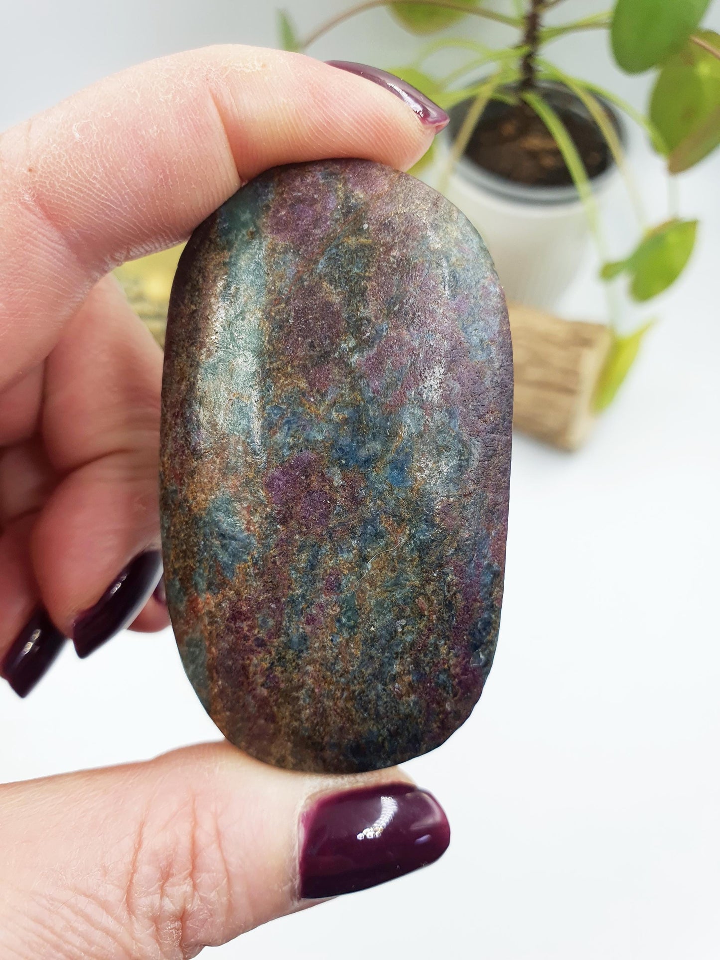Ruby in Fuchsite Palm