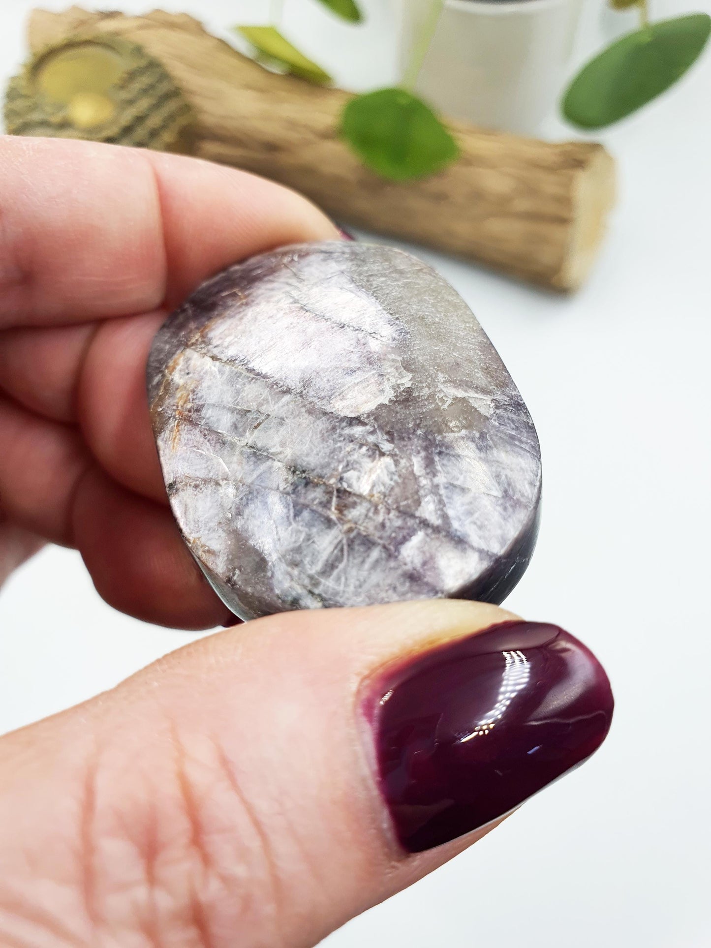 Purple Mica Palm / Purple Mica Palm Stone / Lepidolite Palm / Pocket Crystal / Meditation Palm - 40g