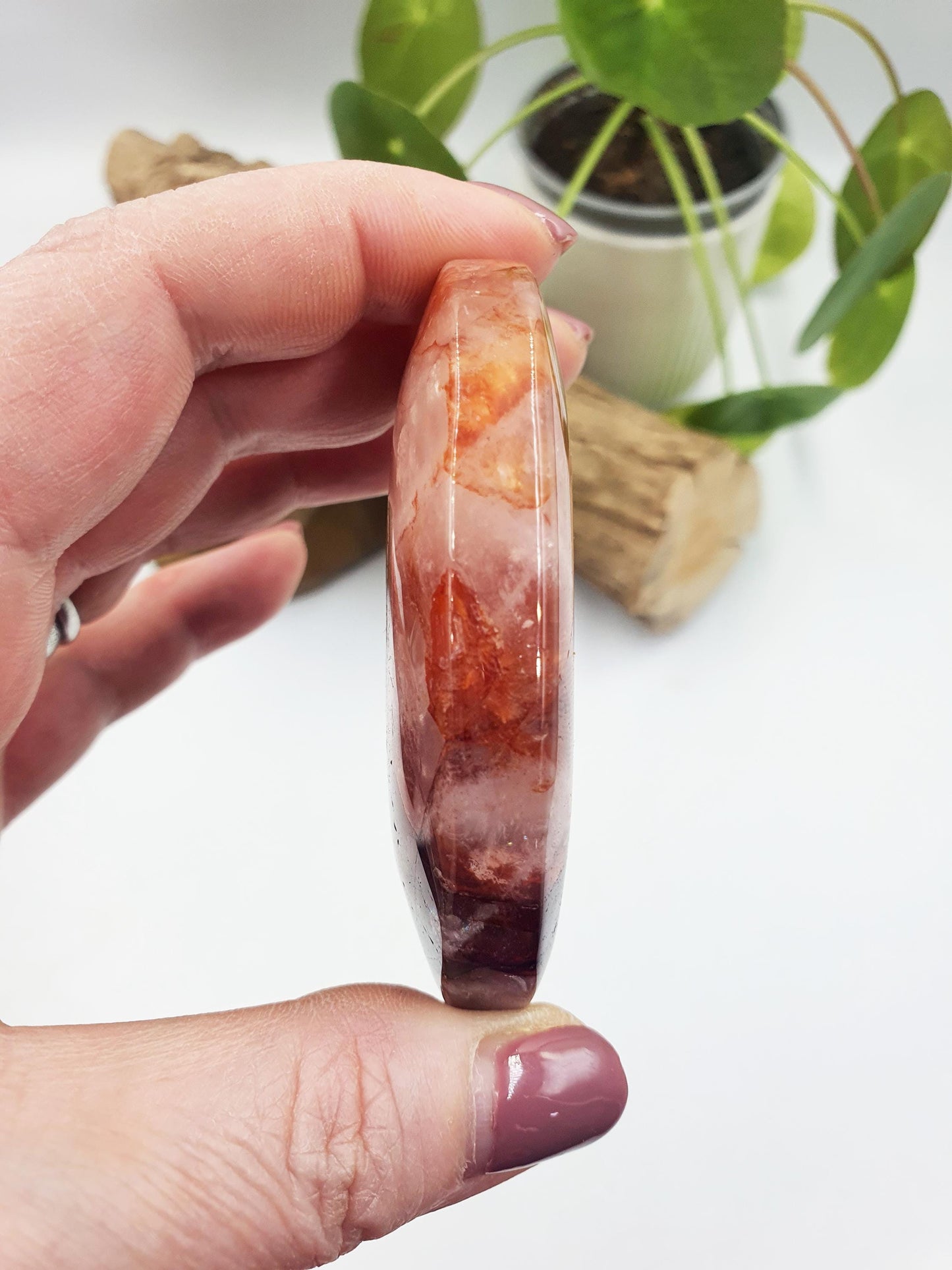 Large Fire Quartz Palm