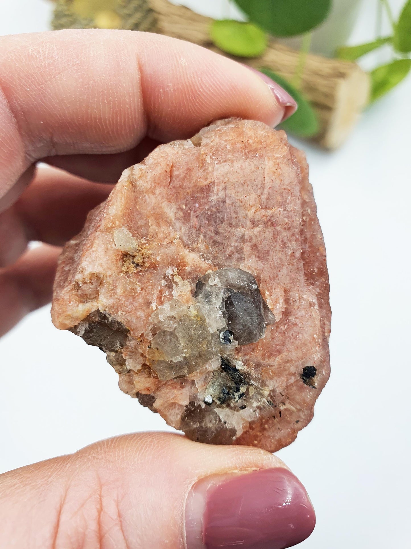 Flashy Raw Sunstone