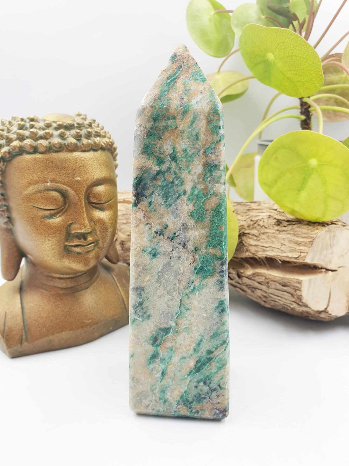 Large Green Aventurine Tower / Green Aventurine Obelisk / Green Aventurine Point / Healing Tower - 755g