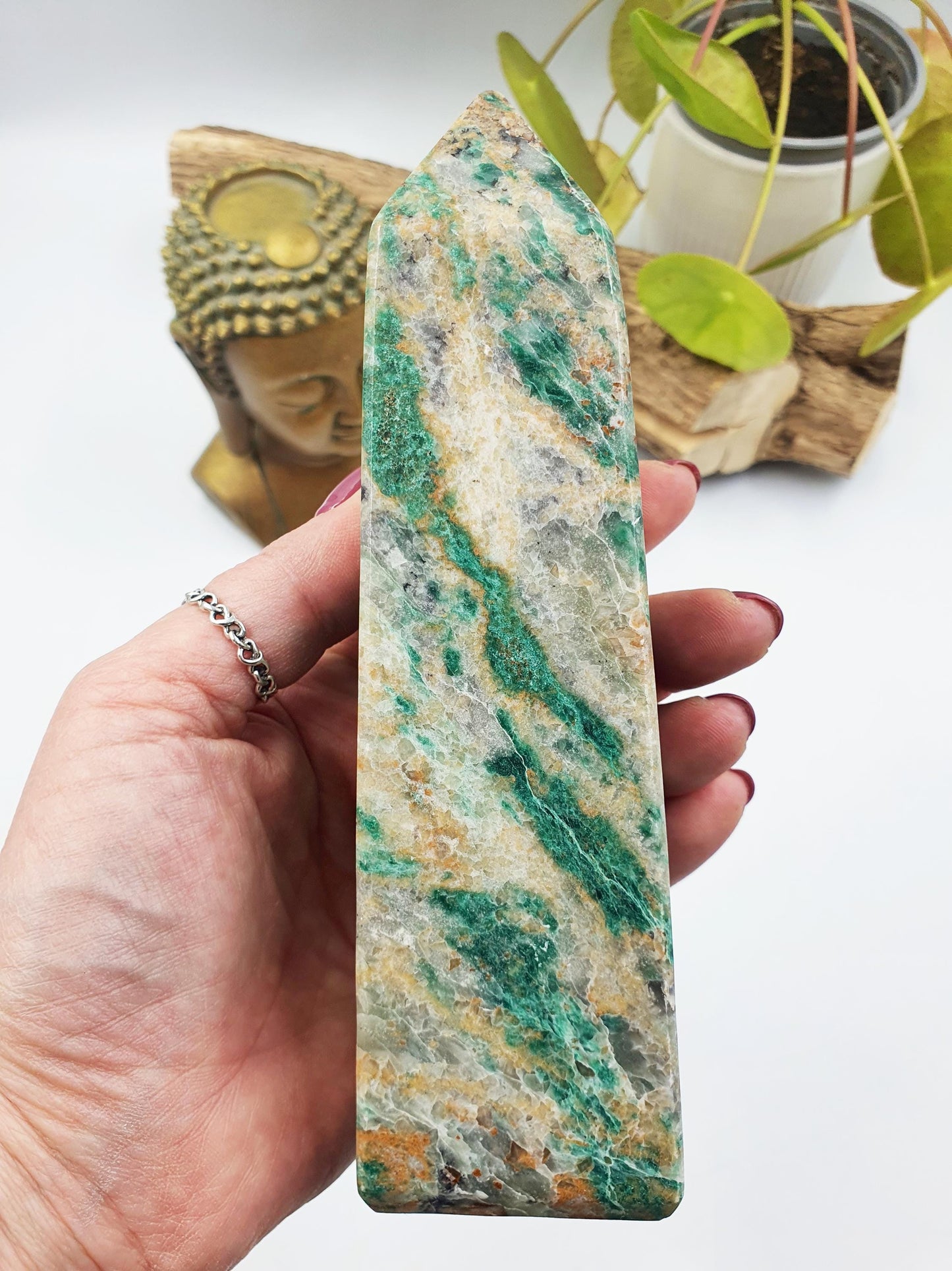 Large Green Aventurine Tower / Green Aventurine Obelisk / Green Aventurine Point / Healing Tower - 755g
