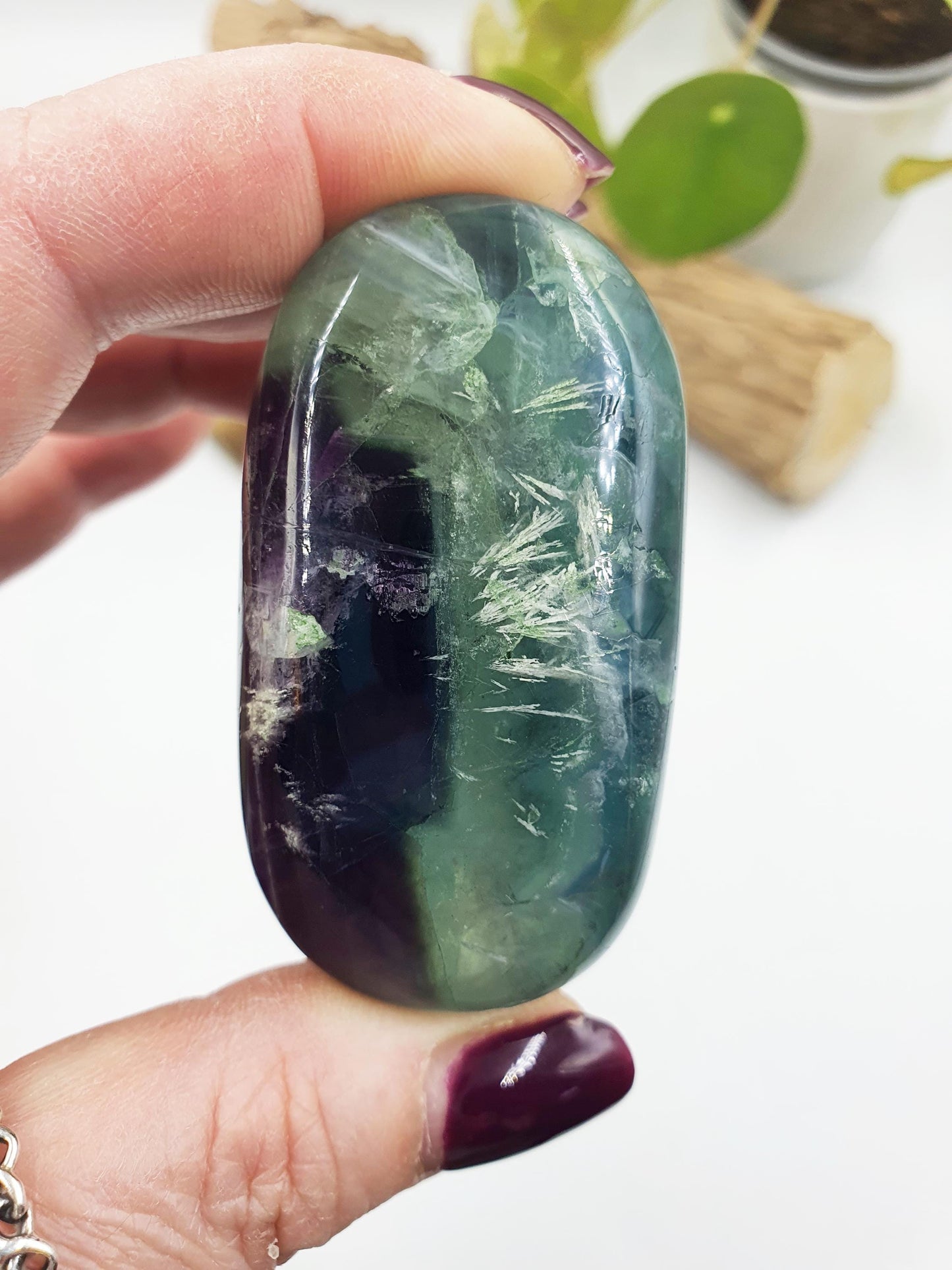Feather Fluorite Palm