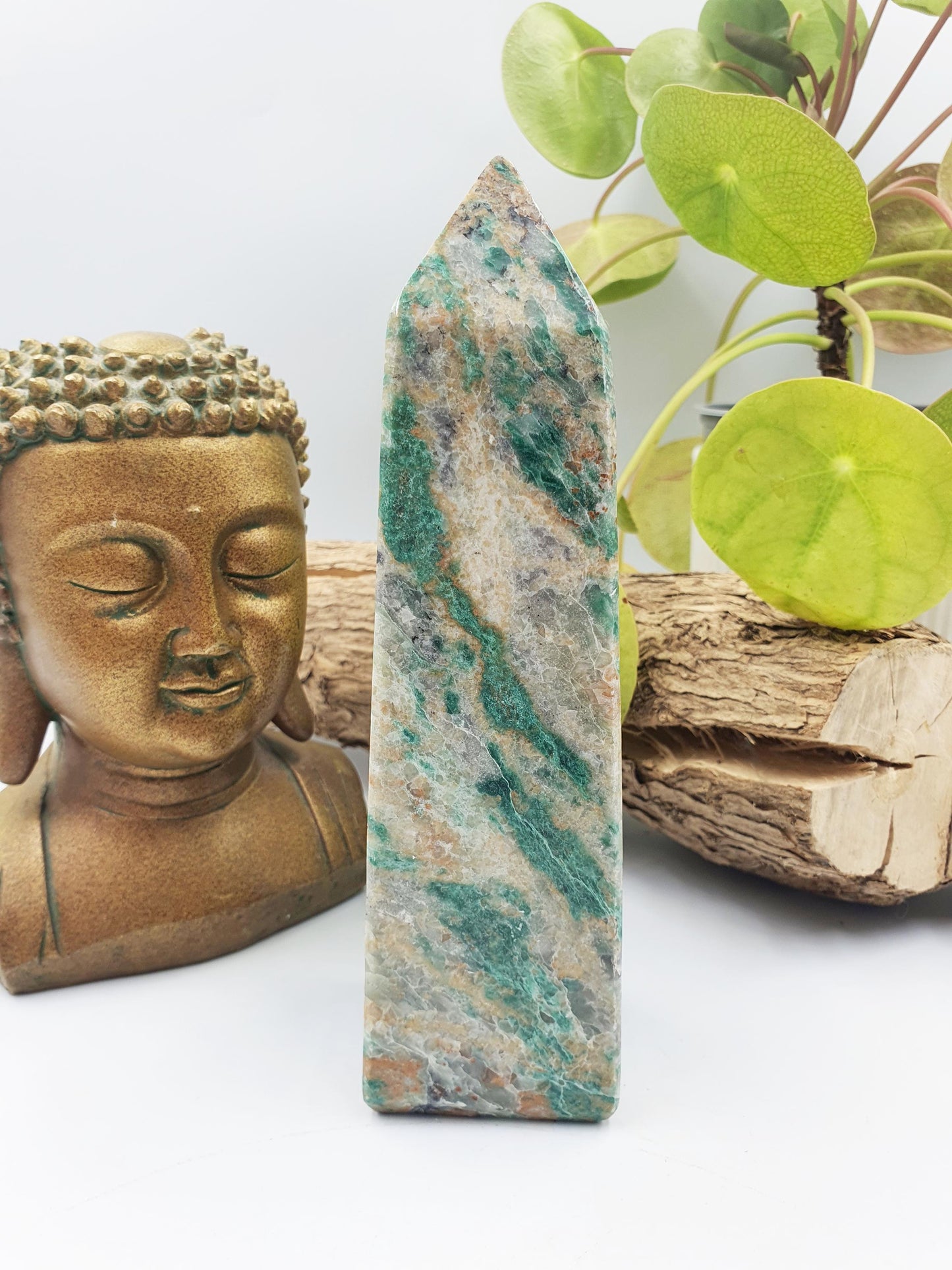 Large Green Aventurine Tower / Green Aventurine Obelisk / Green Aventurine Point / Healing Tower - 755g