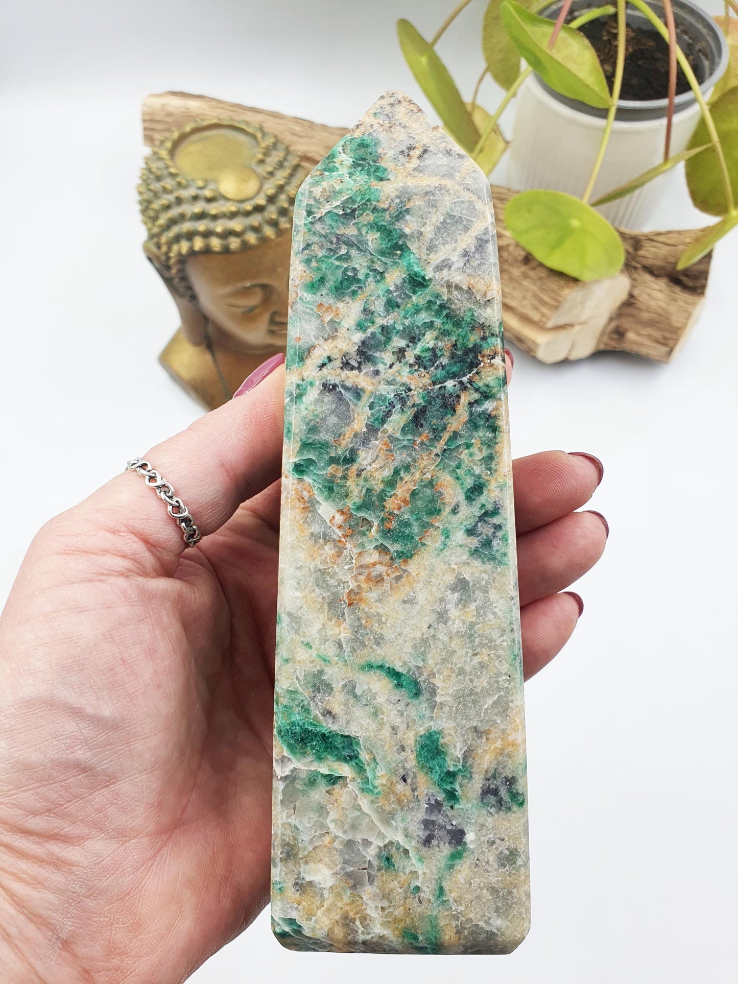 Large Green Aventurine Tower / Green Aventurine Obelisk / Green Aventurine Point / Healing Tower - 755g