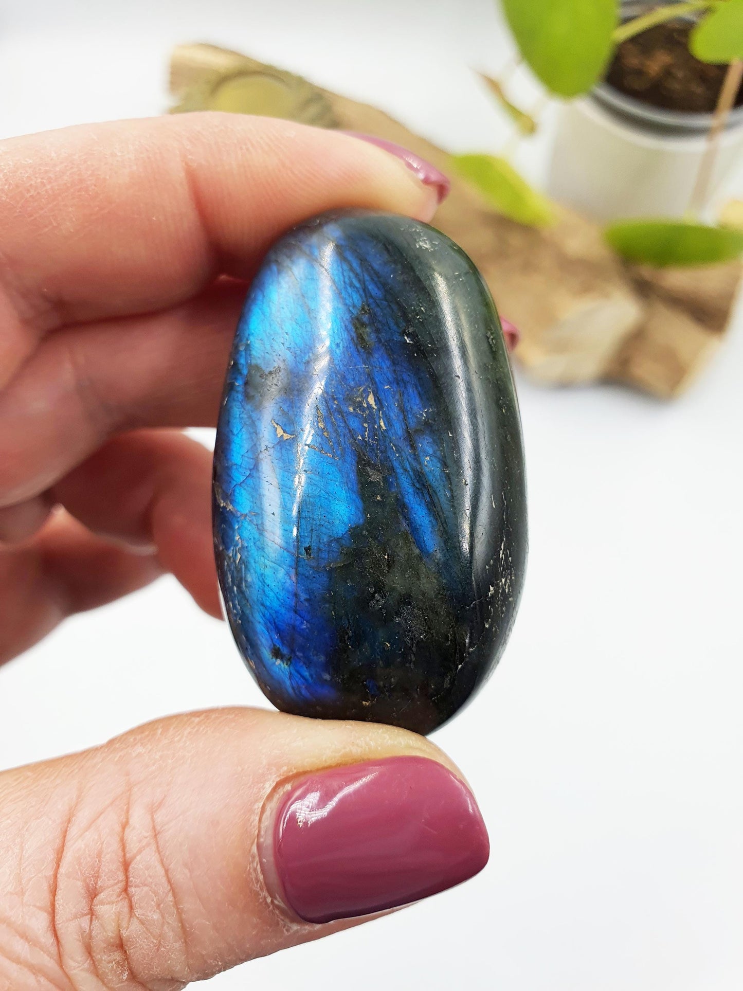 Beautiful Flashy Labradorite Crystal Palm / Labradorite Palm Stone / Meditation Palm / Reiki Crystal Palm - 50g