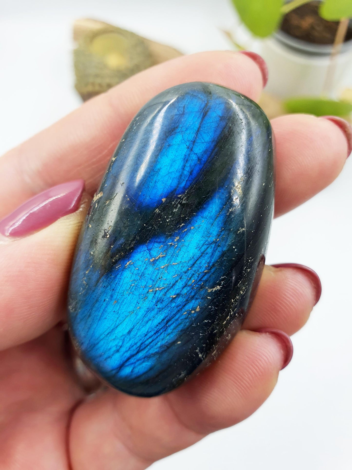 Beautiful Flashy Labradorite Crystal Palm / Labradorite Palm Stone / Meditation Palm / Reiki Crystal Palm - 50g