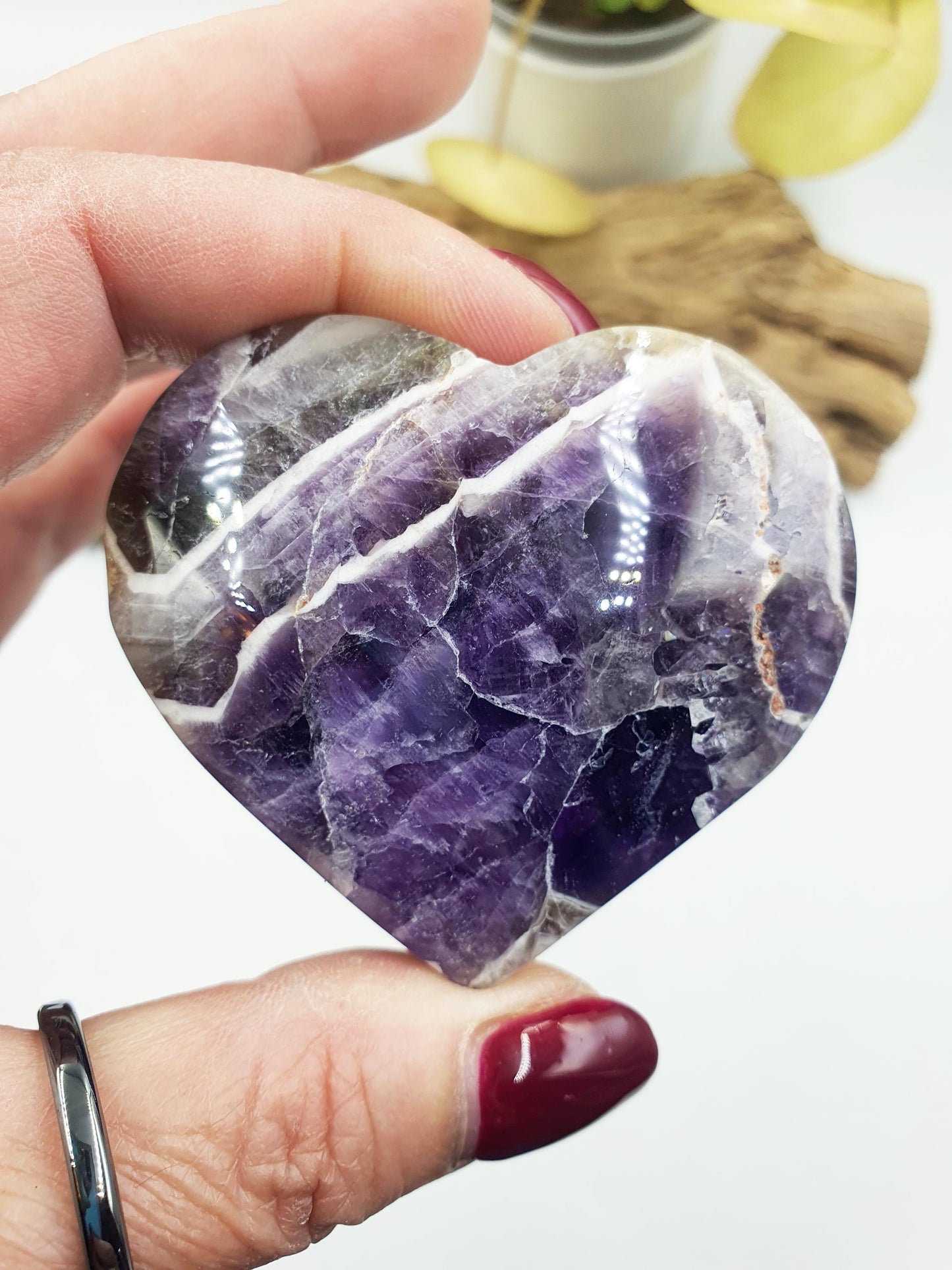 Stunning Dream Amethyst Puff Heart / Chevron Amethyst Crystal Heart / Purple Crystal Heart - 105g