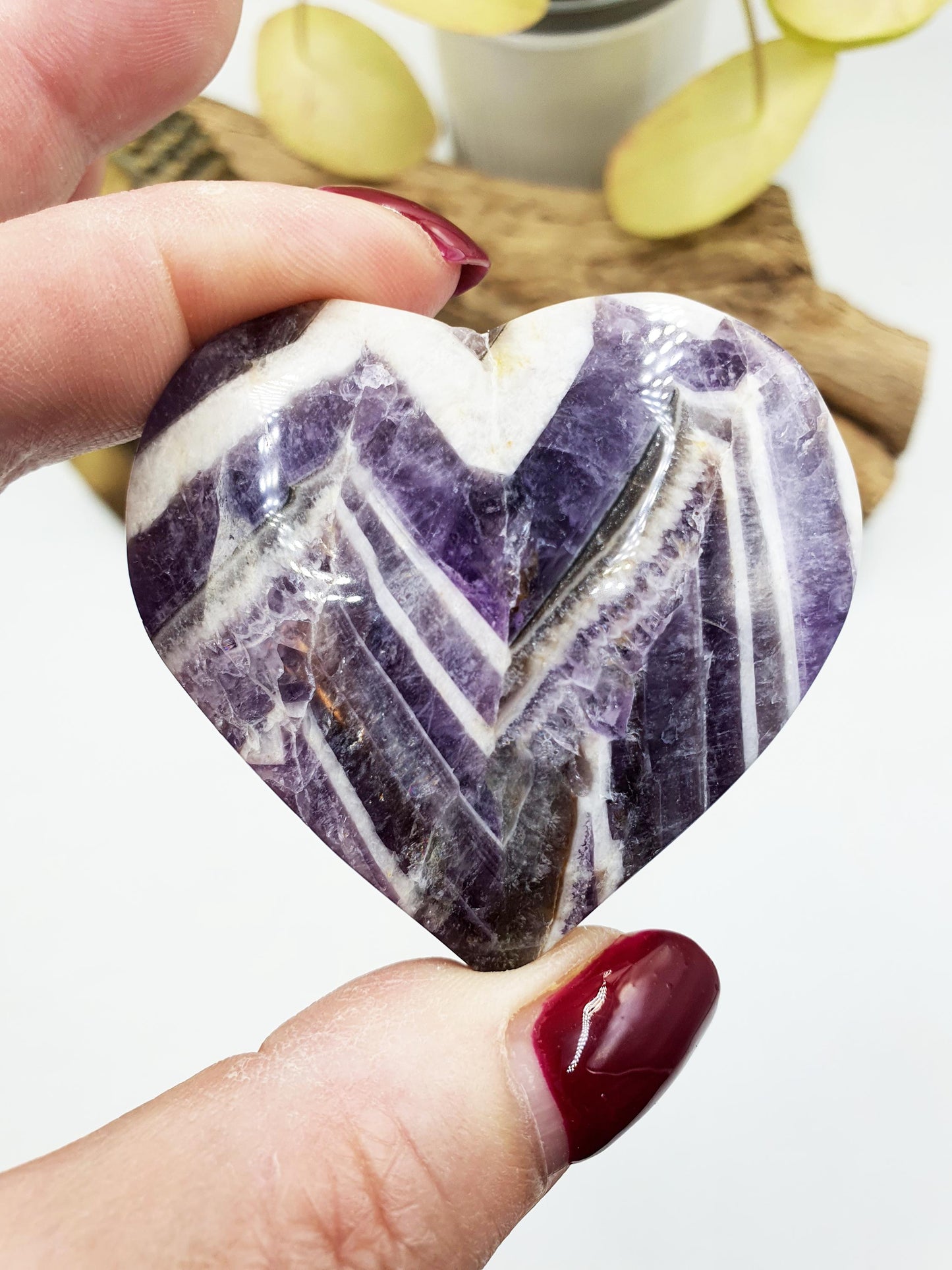 Beautiful Dream Amethyst Puff Heart / Chevron Amethyst Crystal Heart / Purple Crystal Heart - 85g