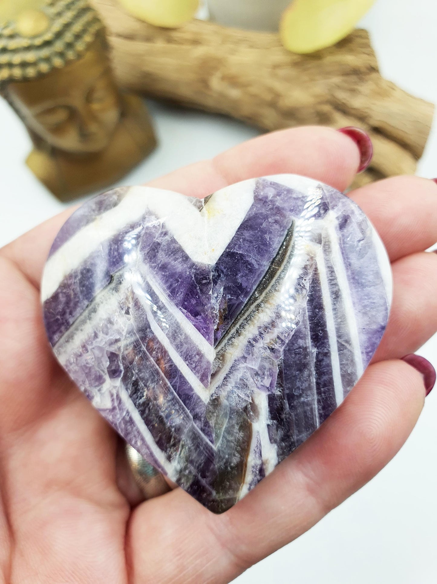 Beautiful Dream Amethyst Puff Heart / Chevron Amethyst Crystal Heart / Purple Crystal Heart - 85g