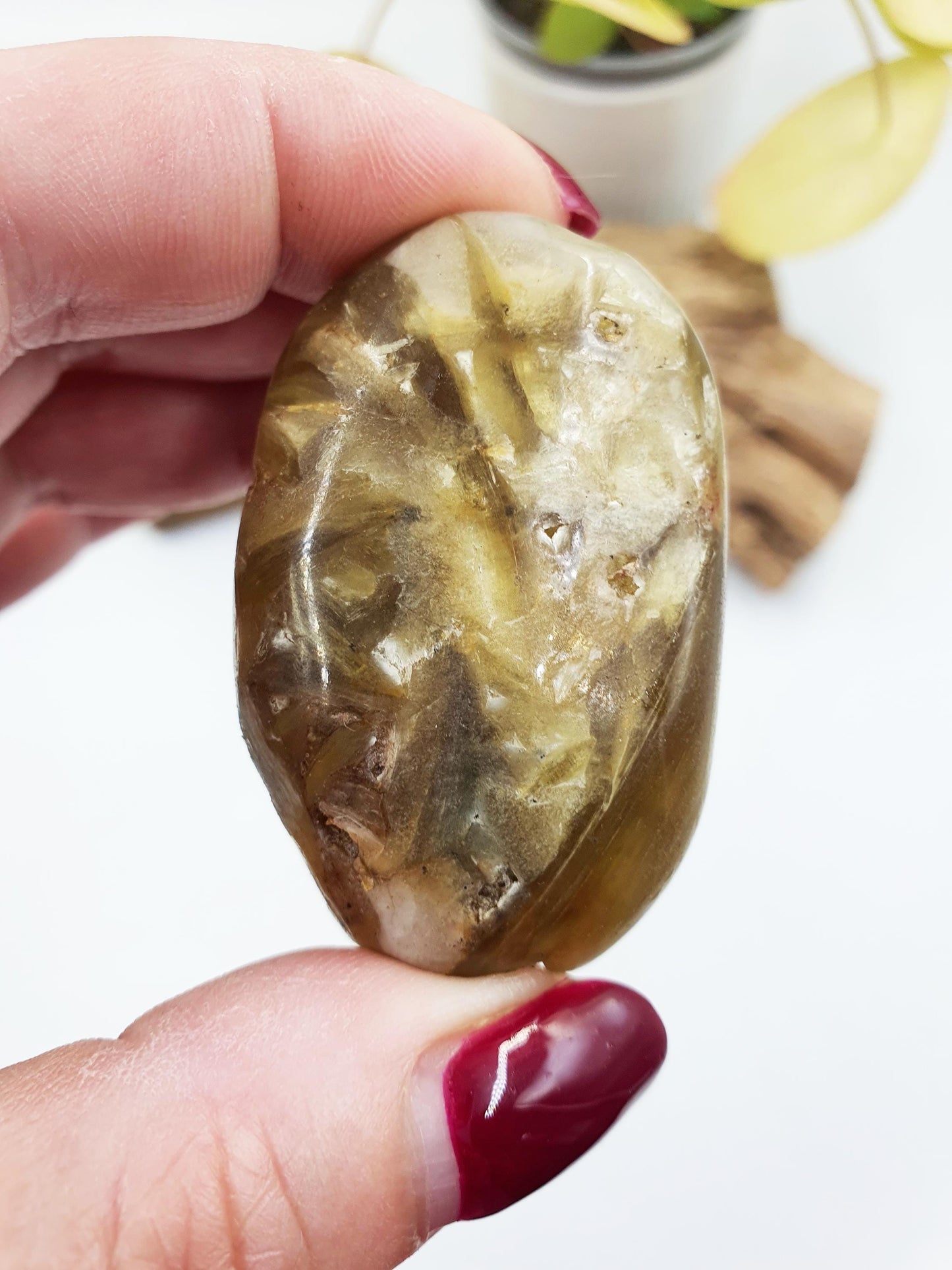 Muscovite (Golden Mica) Palm / Muscovite (Golden Mica) Palmstone / Golden Lepidolite Palm / Meditation Palm - 55g