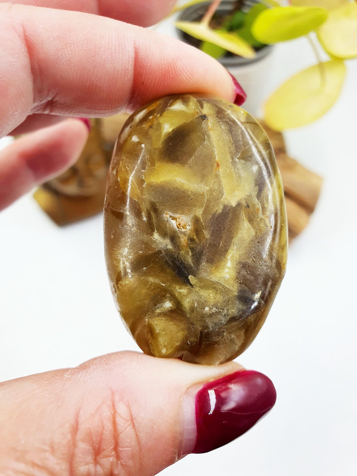 Muscovite (Golden Mica) Palm / Muscovite (Golden Mica) Palmstone / Golden Lepidolite Palm / Meditation Palm - 55g