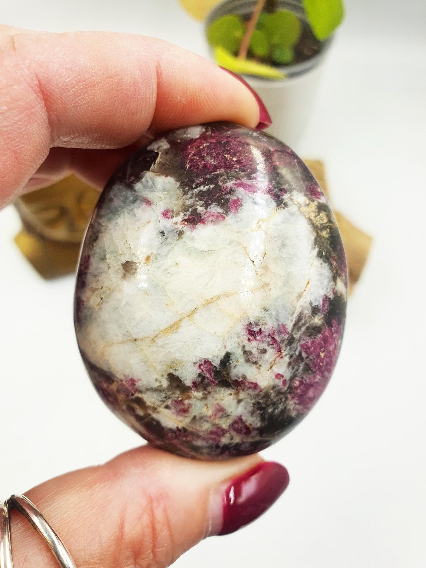 Beautiful Large Plum Tourmaline Palm / Plum Blossom Tourmaline Palm Stone / Pocket Stone / Meditation Palm - 120g
