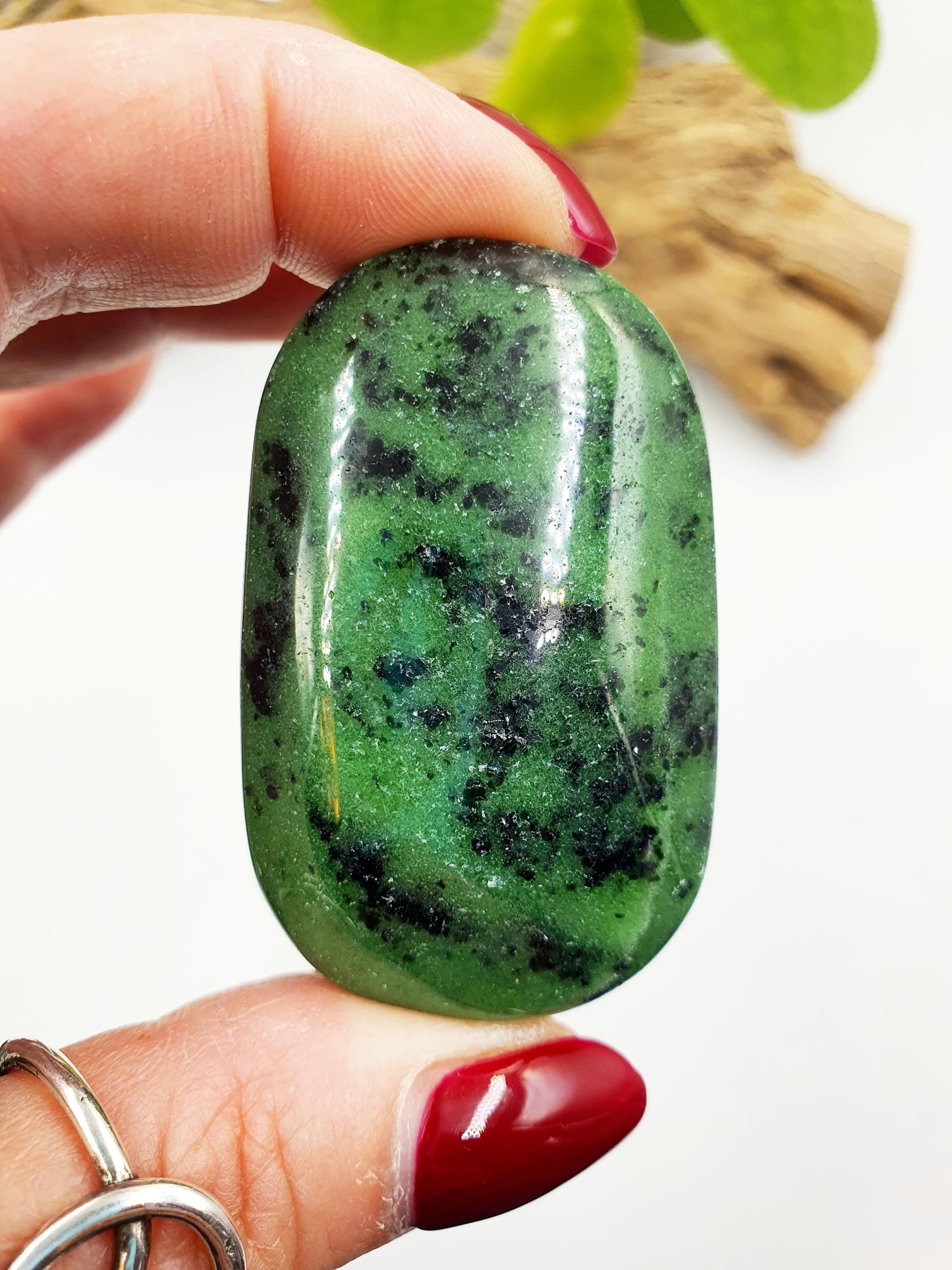 Ruby in Zoisite Palm / Ruby Zoisite Palm Stone / Anyolite Palm / Pocket Crystal / Meditation Palm - 65g