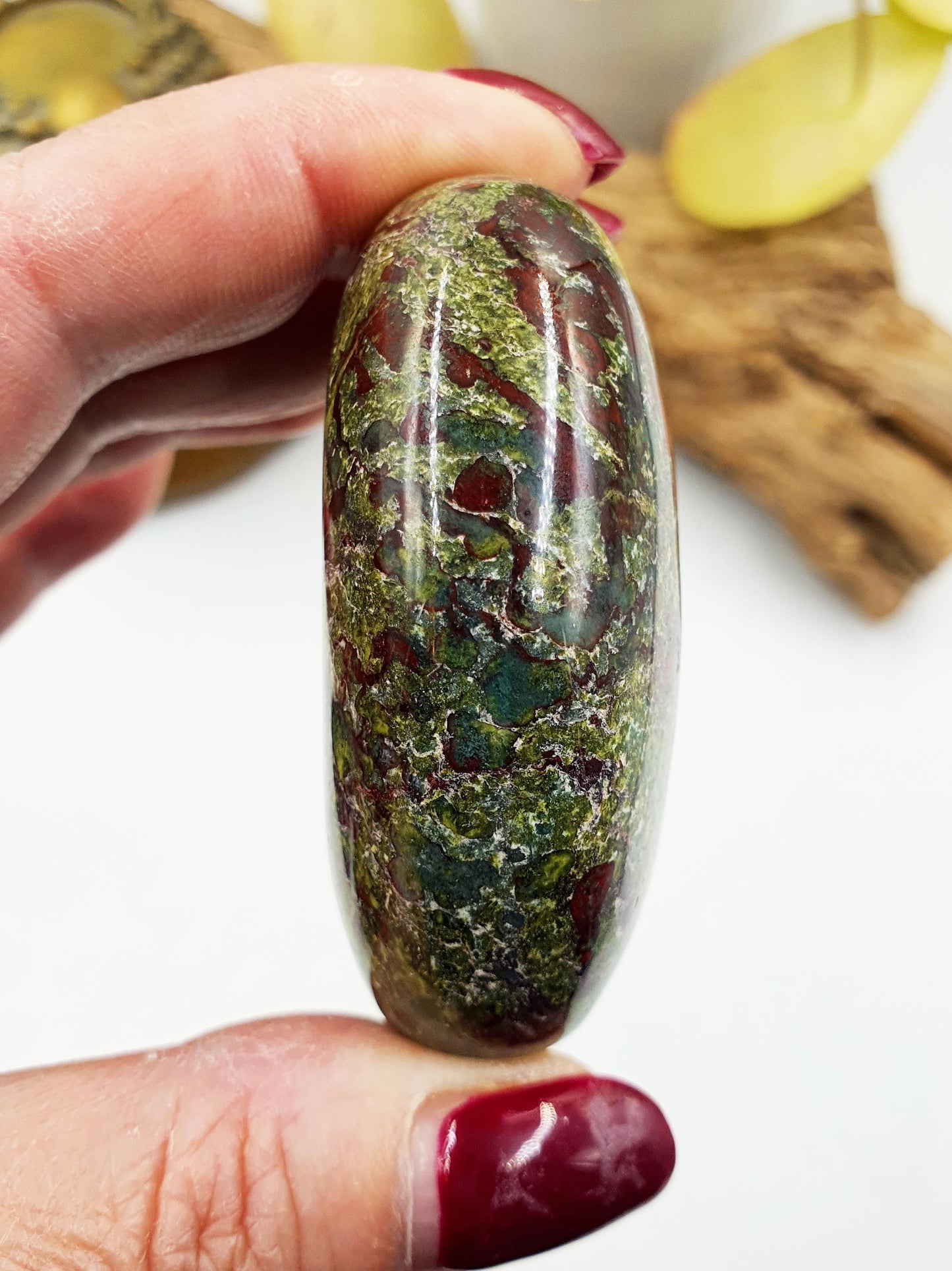 Dragon's Blood Palm / Dragon Blood Palm Stone / Dragon Blood Meditation Palm / Reiki Crystal Palm - 120g