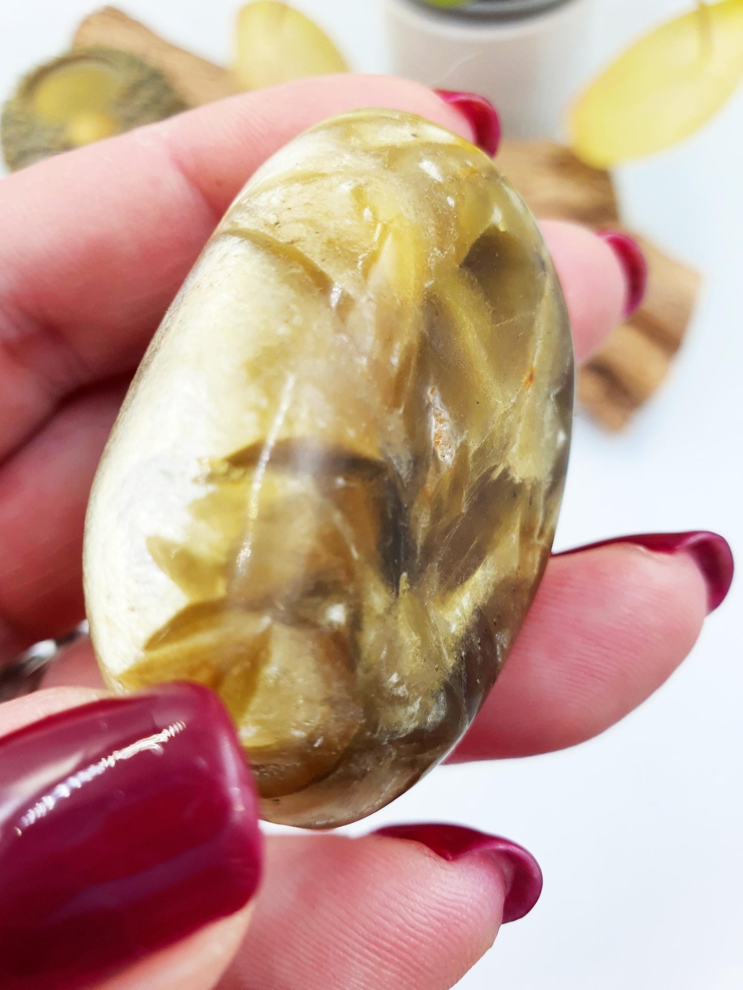 Muscovite (Golden Mica) Palm / Muscovite (Golden Mica) Palmstone / Golden Lepidolite Palm / Meditation Palm - 55g