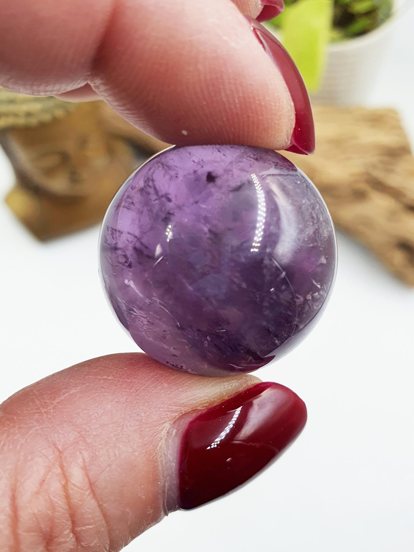 Beautiful Little Sparkly Amethyst Sphere / Amethyst Orb with rainbow / Amethyst Crystal Ball- 27mm
