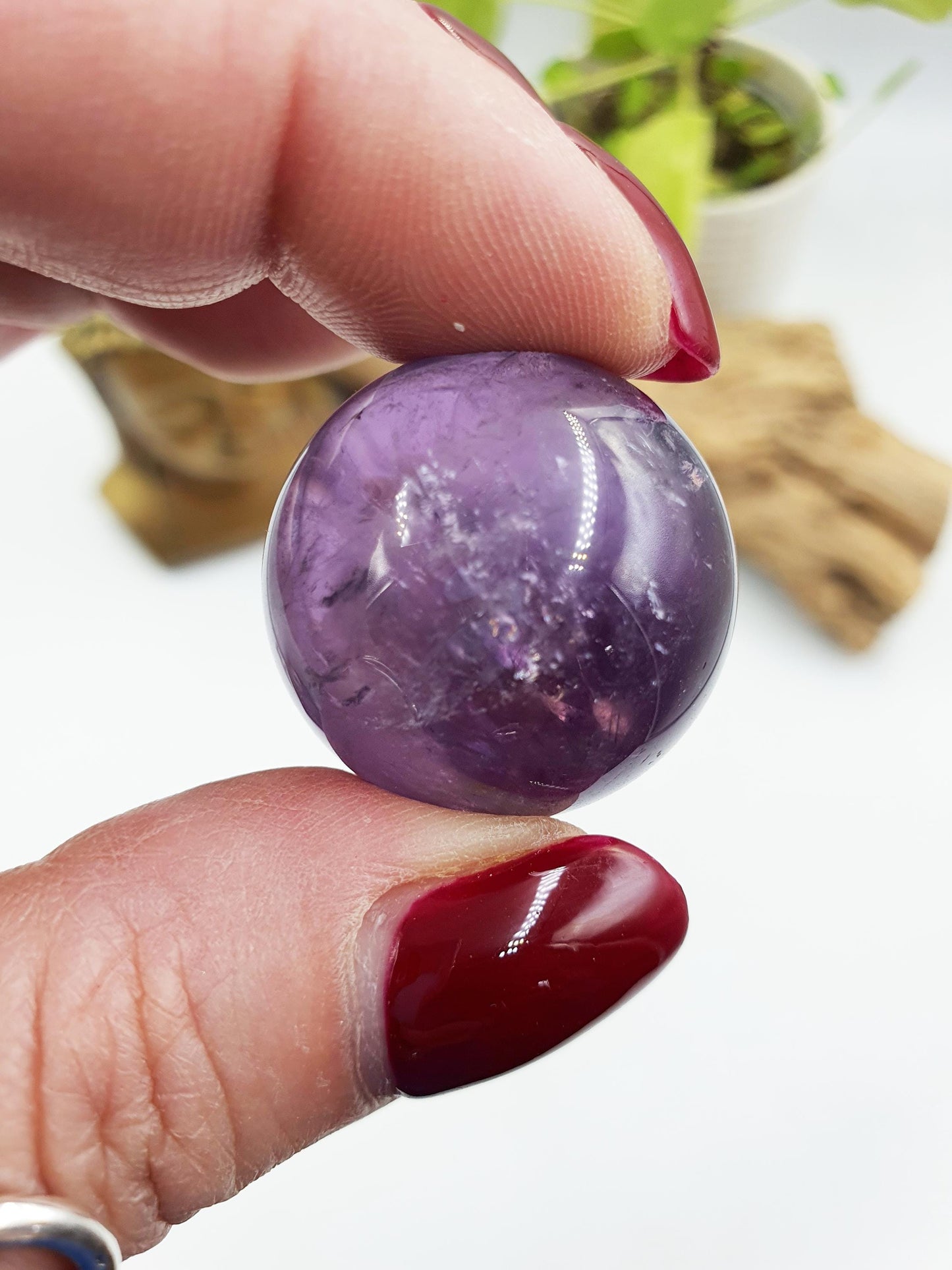 Beautiful Little Sparkly Amethyst Sphere / Amethyst Orb with rainbow / Amethyst Crystal Ball- 27mm