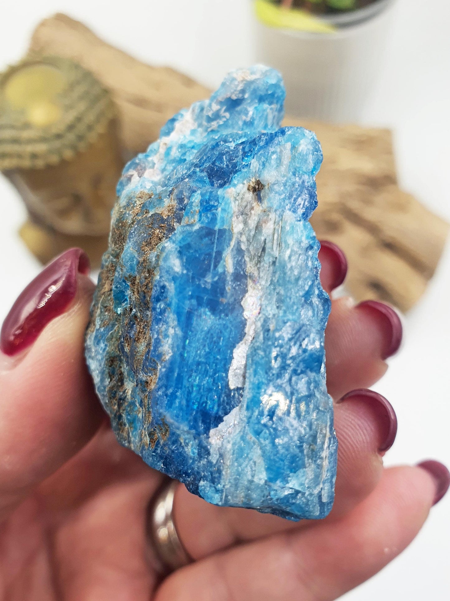 Flashy Raw Blue Apatite / Rough Blue Apatite Specimen / Natural Blue Apatite / Raw Crystal Chunk - 135g