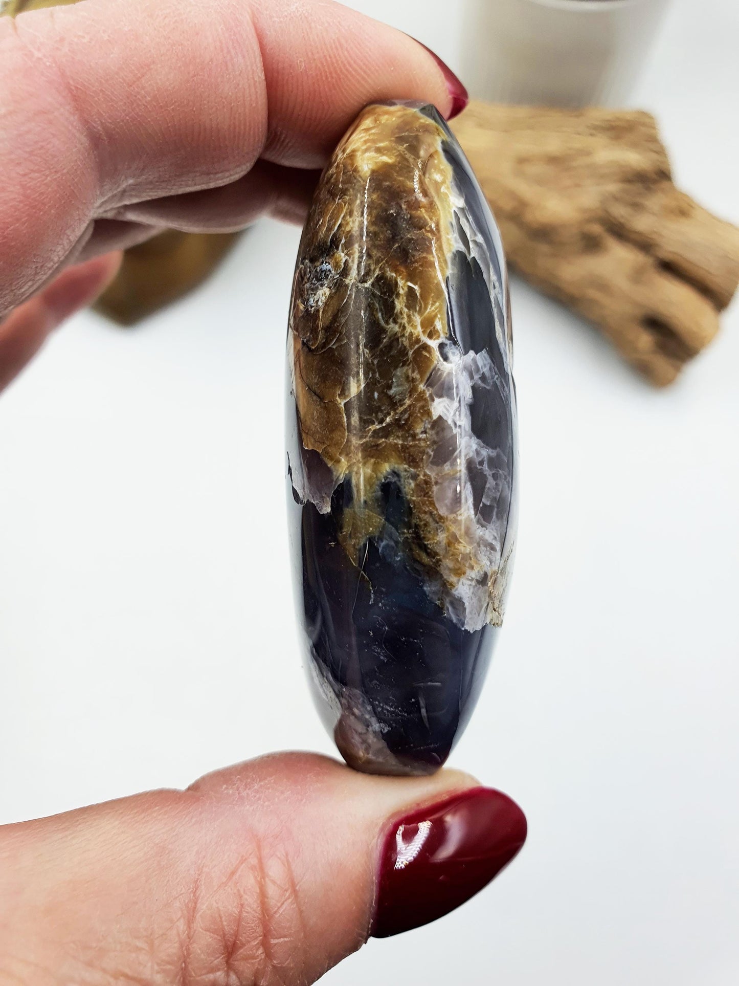 Beautiful Petrified Wood Palm / Petrified Wood Palm Stone / Meditation Palm / Reiki Crystal Palm - 95g