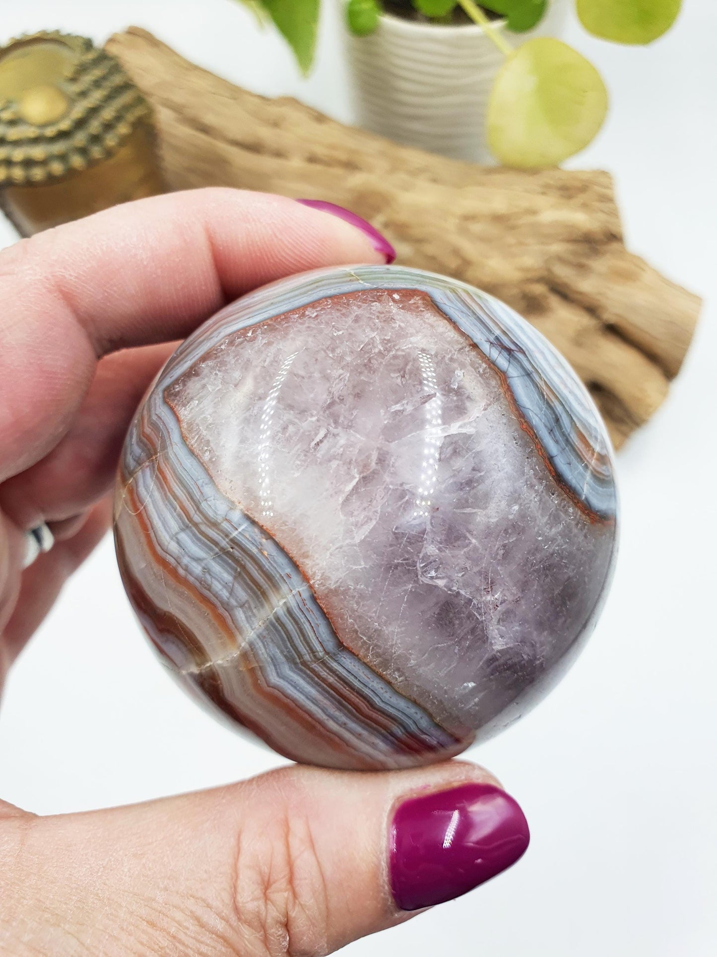 Beautiful Amethyst Agate Sphere / Amethyst Agate Crystal Ball / Amethyst Agate Orb - 62mm