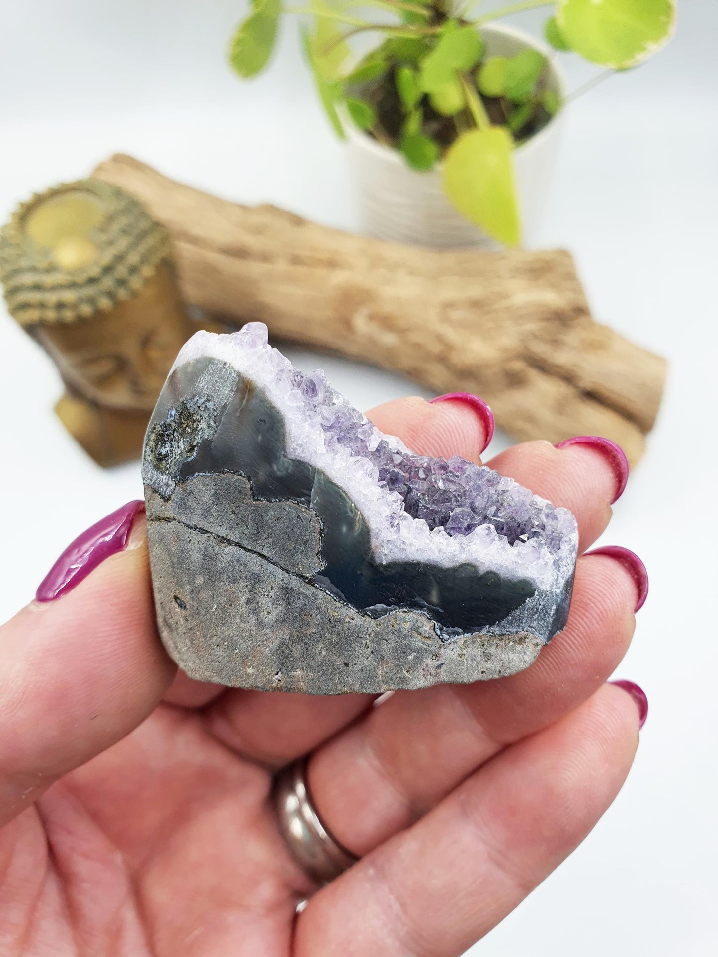 Cute Mini Amethyst Cluster Geode / Amethyst Geode / Amethyst Freeform / Raw Amethyst - 45g