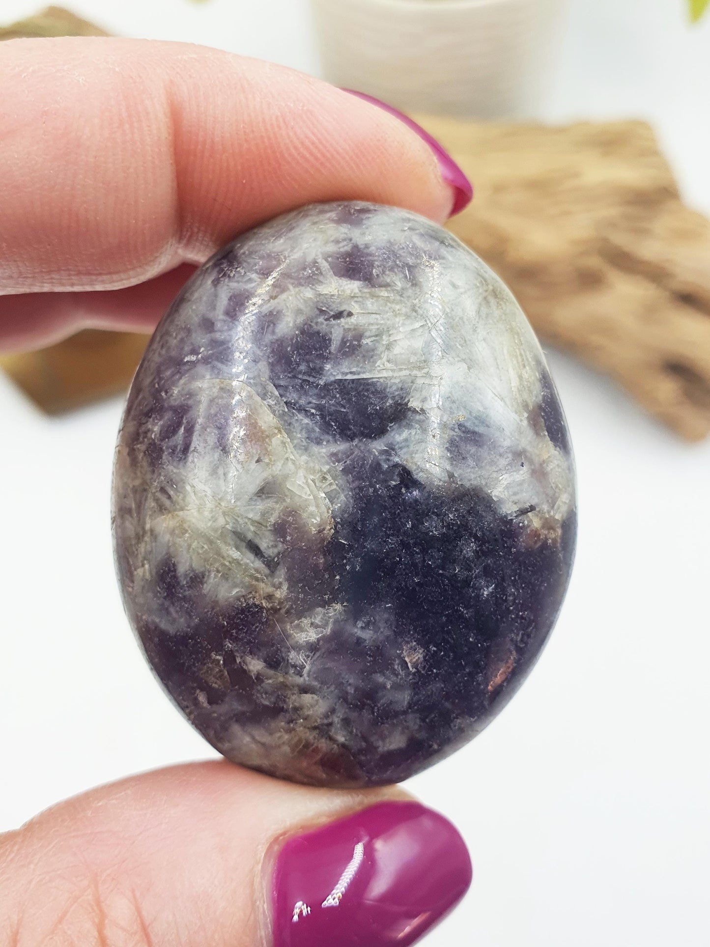 Cute Unicorn Stone Palm / Unicorn Palm Stone / Pegmatite Palm / Pocket Crystal / Meditation Palm - 50g