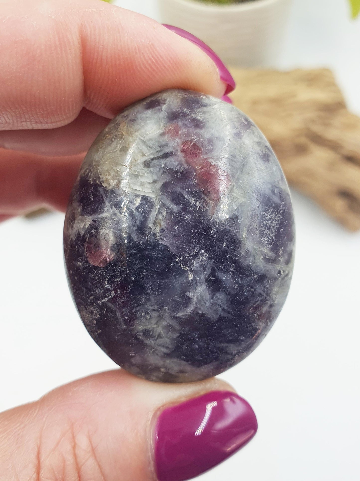 Cute Unicorn Stone Palm / Unicorn Palm Stone / Pegmatite Palm / Pocket Crystal / Meditation Palm - 50g