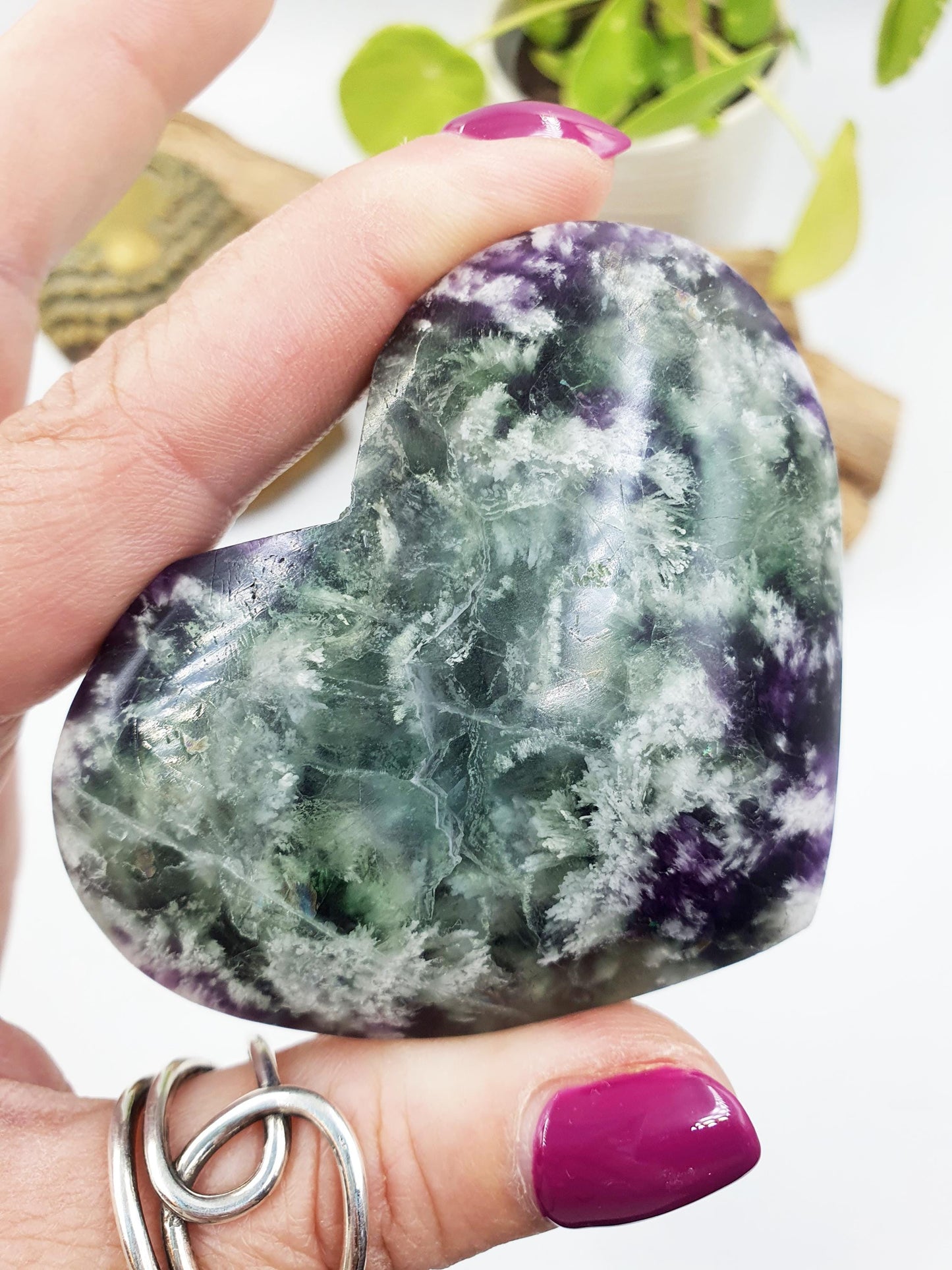 Incredible Feather Fluorite Puff Heart / Feather Fluorite Crystal Heart / Fluorite Heart / Crystal Heart - 170g