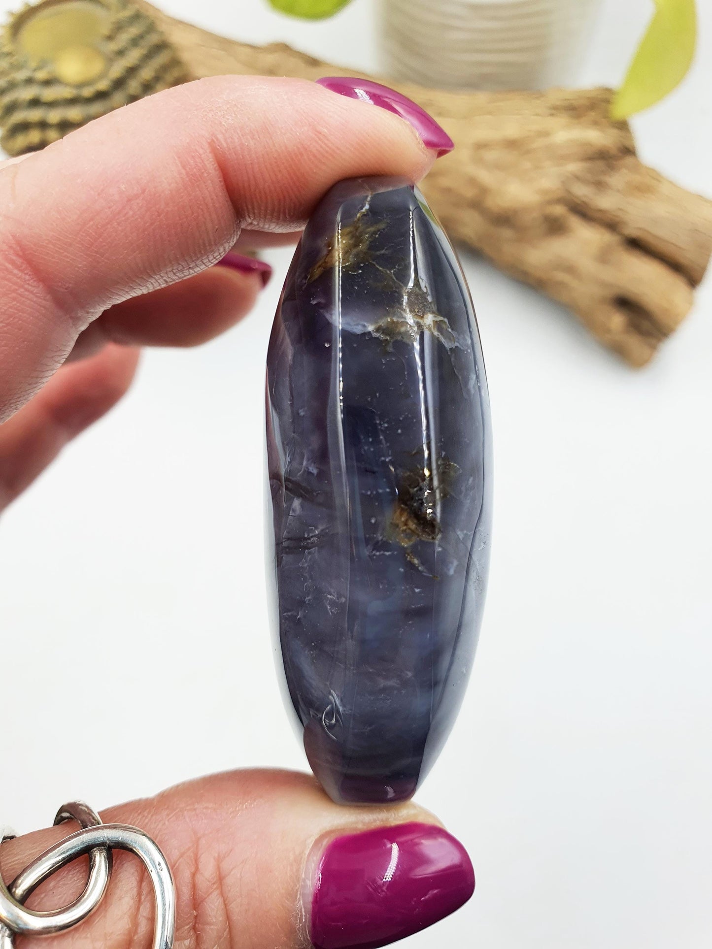 Beautiful Petrified Wood Palm / Petrified Wood Palm Stone / Meditation Palm / Reiki Crystal Palm - 75g