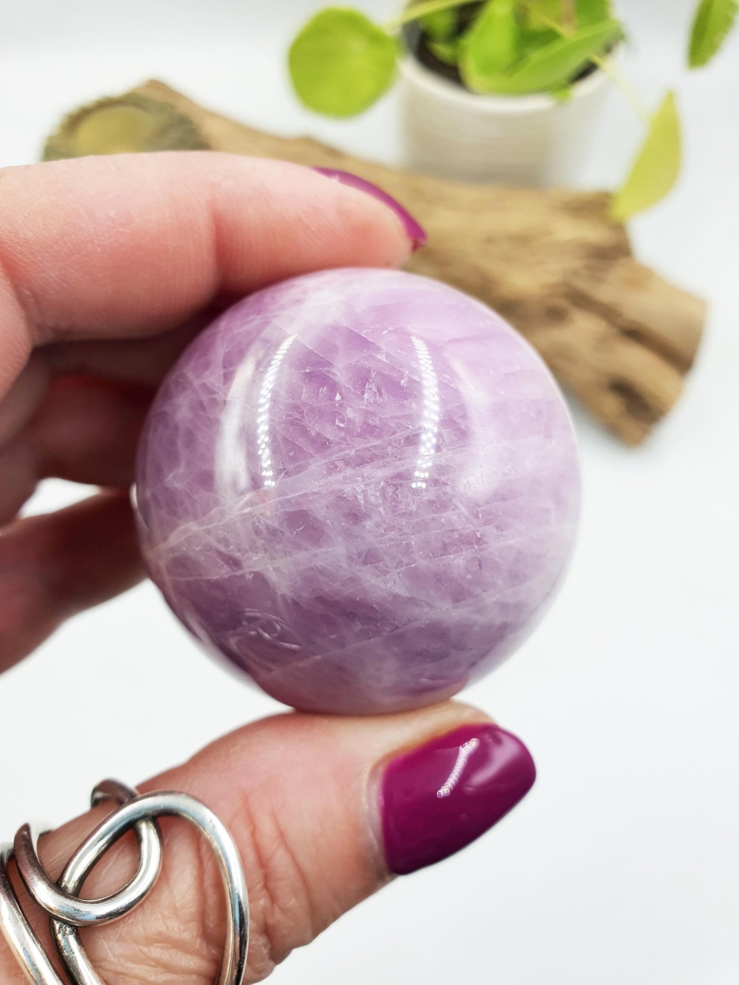 Beautiful Flashy High Grade Kunzite Sphere / Kunzite Crystal Ball / Kunzite Orb / Collectors Crystal - 45mm