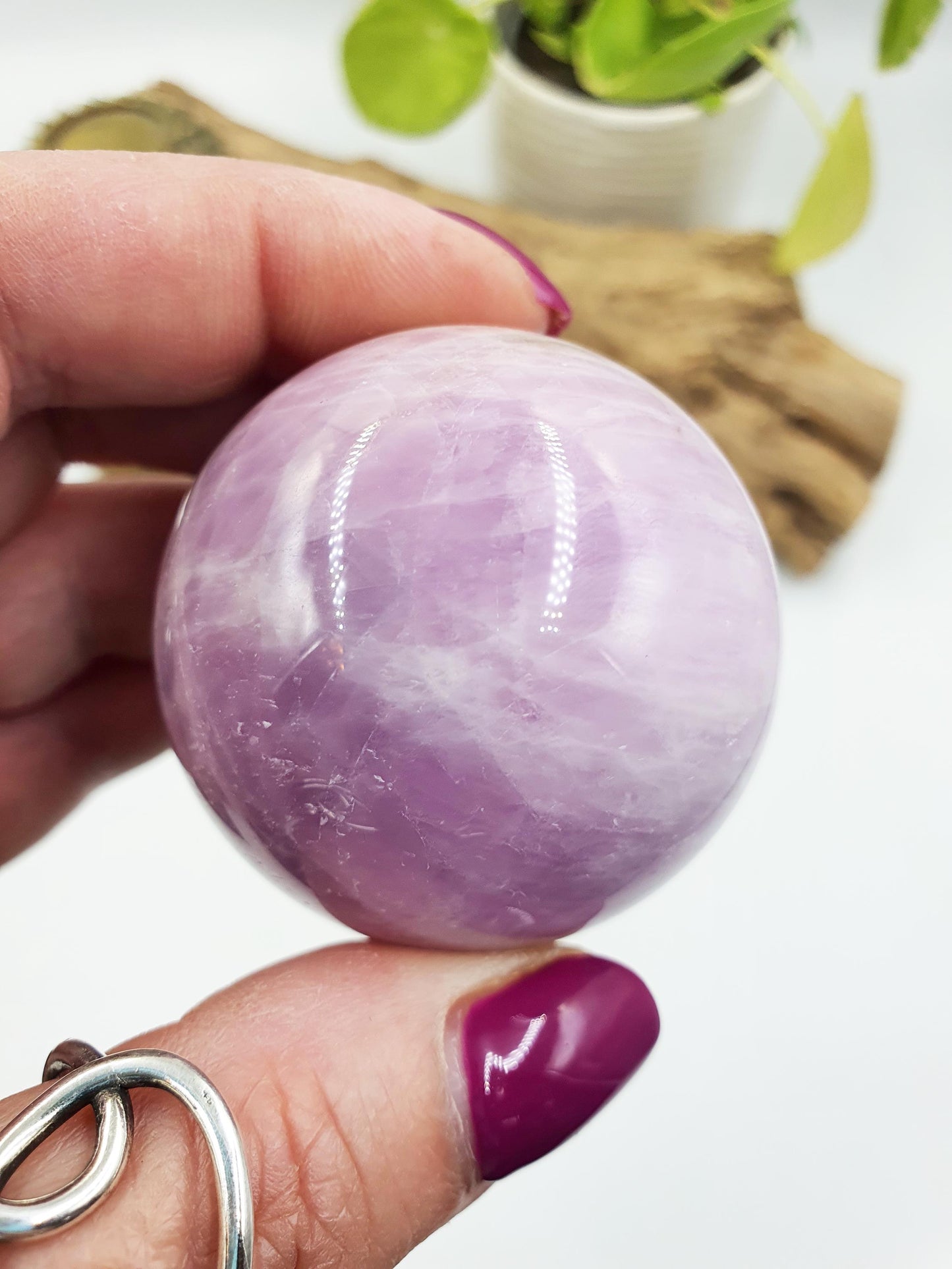 Beautiful Flashy High Grade Kunzite Sphere / Kunzite Crystal Ball / Kunzite Orb / Collectors Crystal - 45mm