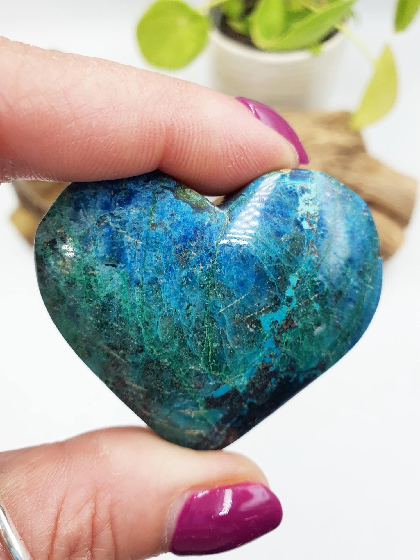 Beautiful Phoenix Turquoise Crystal Heart / Phoenix Stone Puff Heart / Collectors Heart - 50g