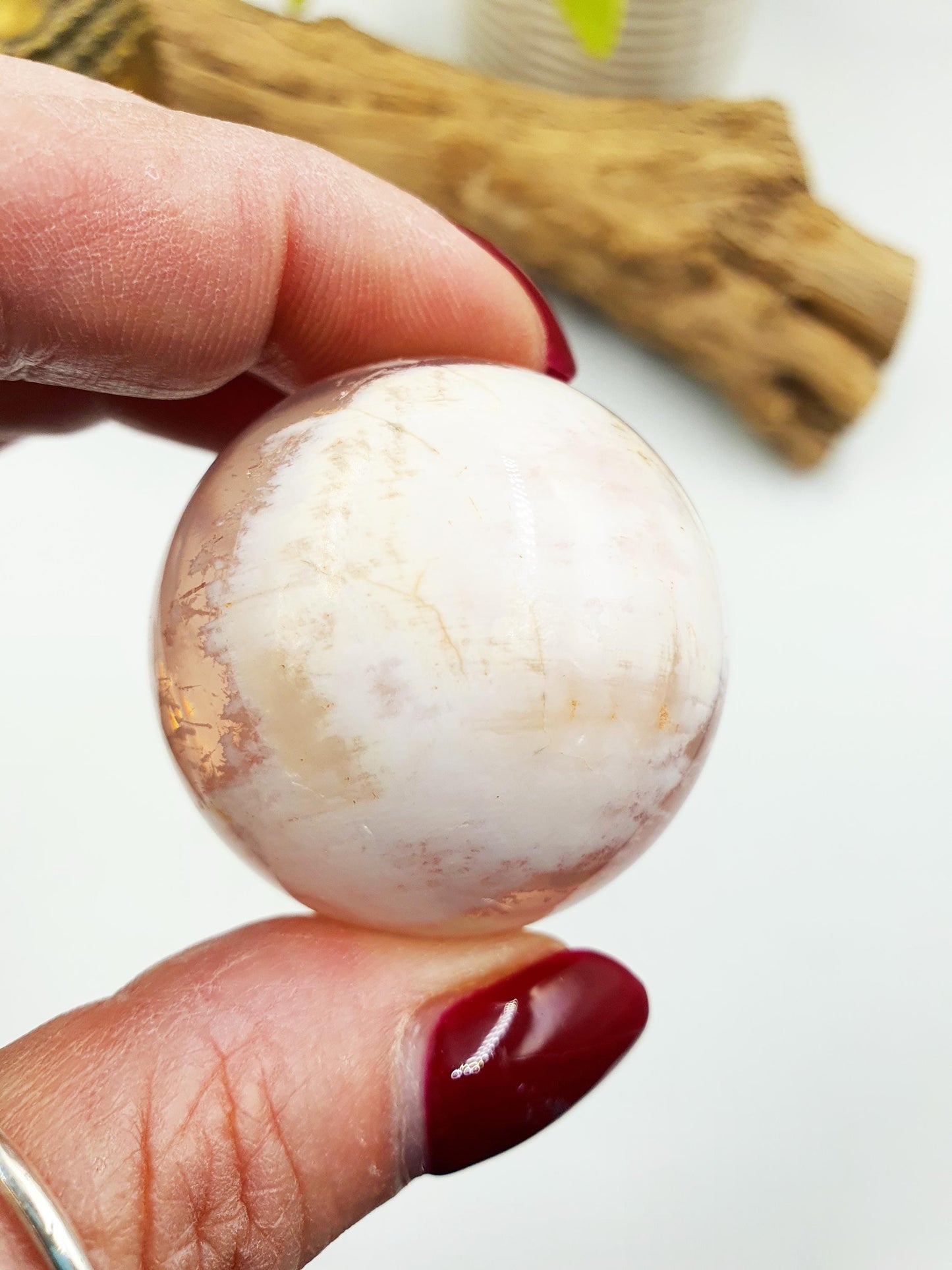 Rare Rose Quartz with Garden and strong Starlight / Garden Rose Quartz Sphere / Collectors Crystal Sphere / Rose Lodolite Sphere - 39.7mm